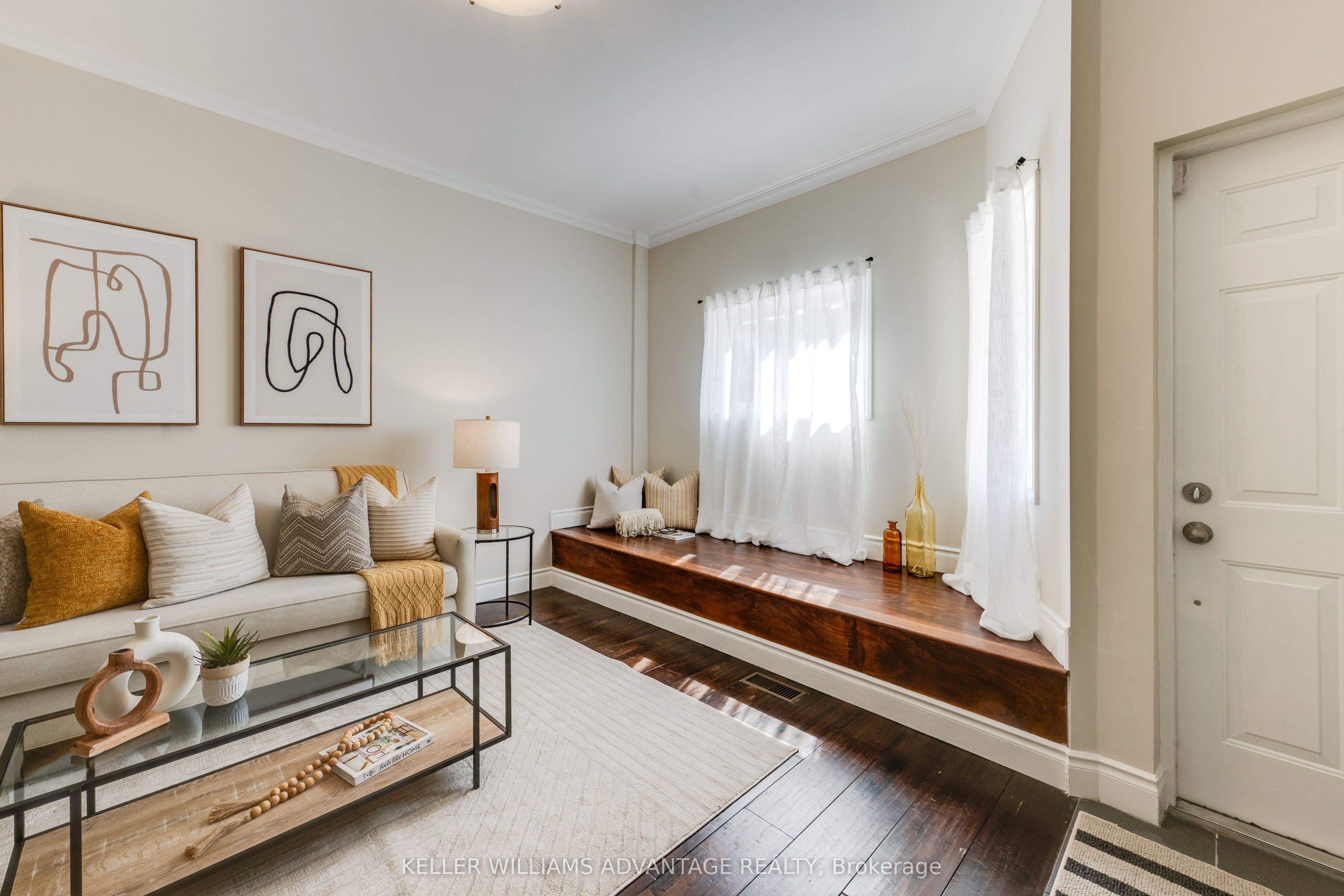 491 Jones Avenue, Toronto, ON M4J 3G8 photo 3