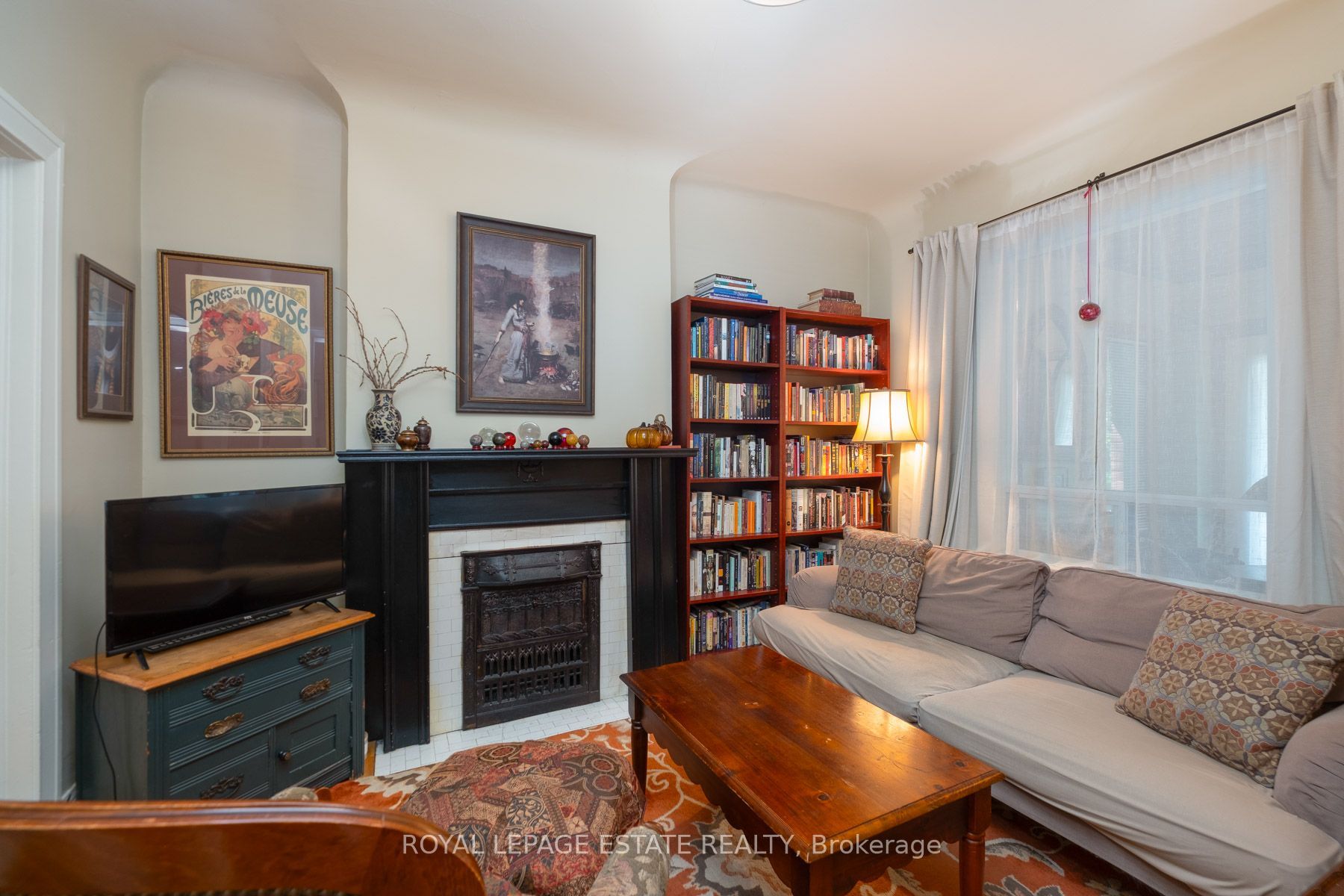 57 Herbert Avenue, Toronto, ON M4L 3P8 photo 5