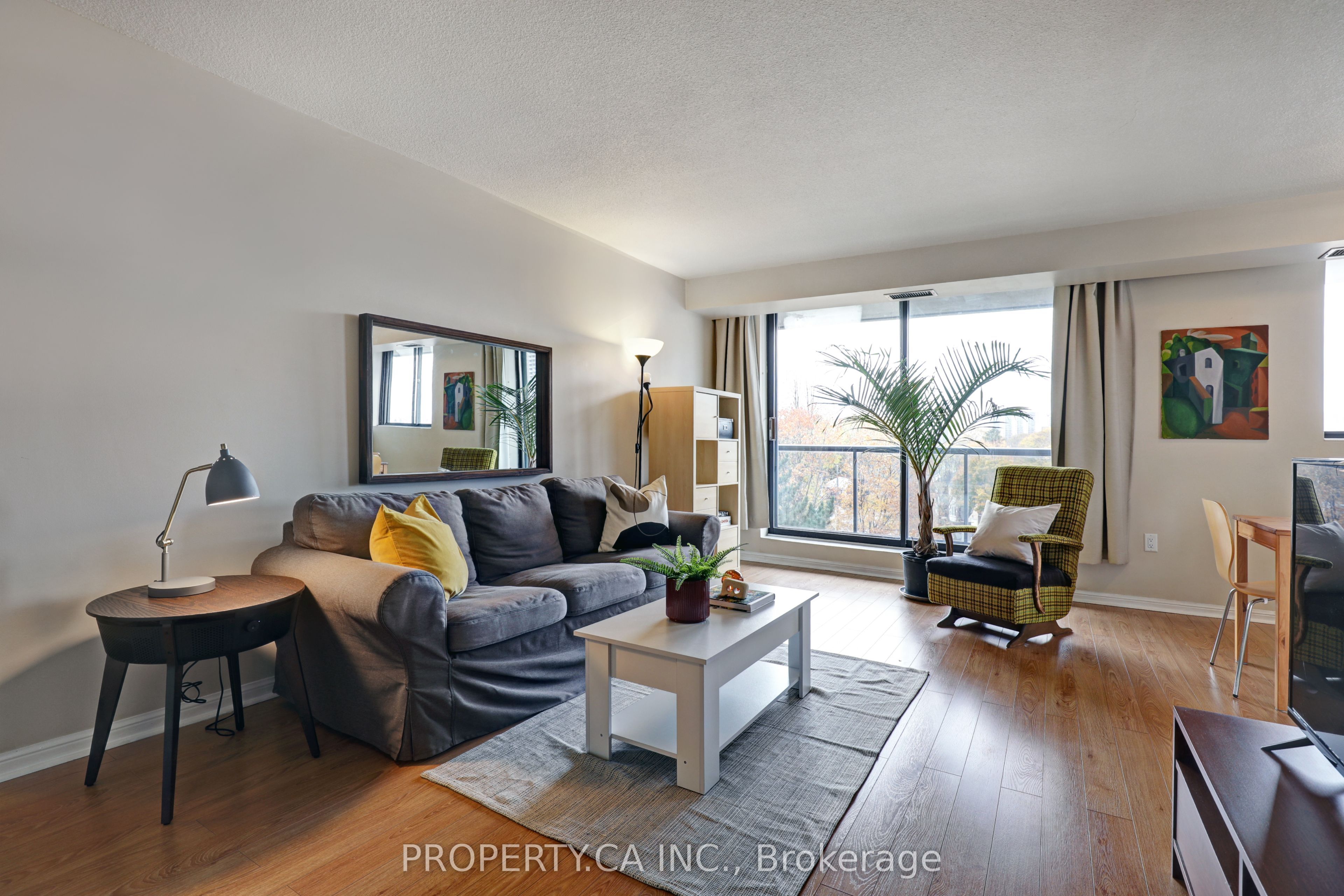 757 Victoria Park Avenue 603, Toronto, ON M4C 5N8