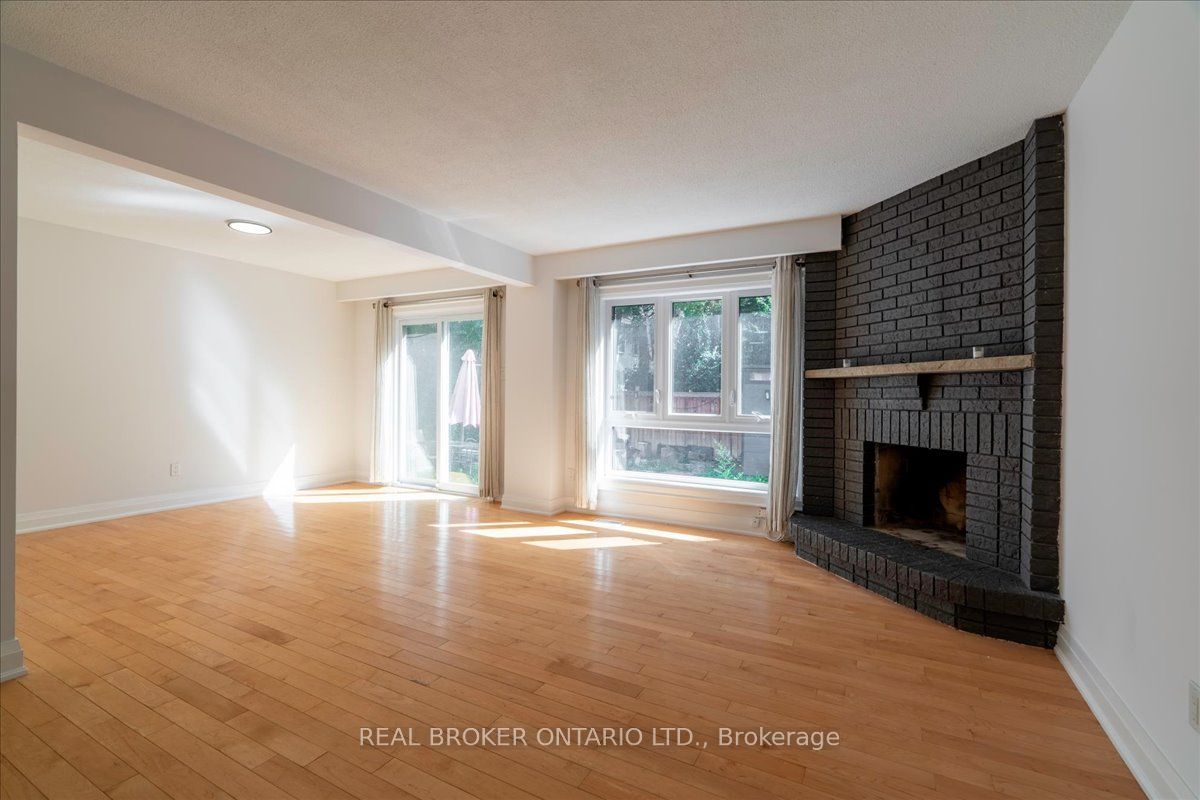 23 Haven Hill Square, Toronto, ON M1V 1M3 photo 4