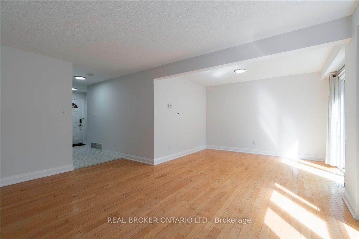 23 Haven Hill Square, Toronto, ON M1V 1M3 photo 5