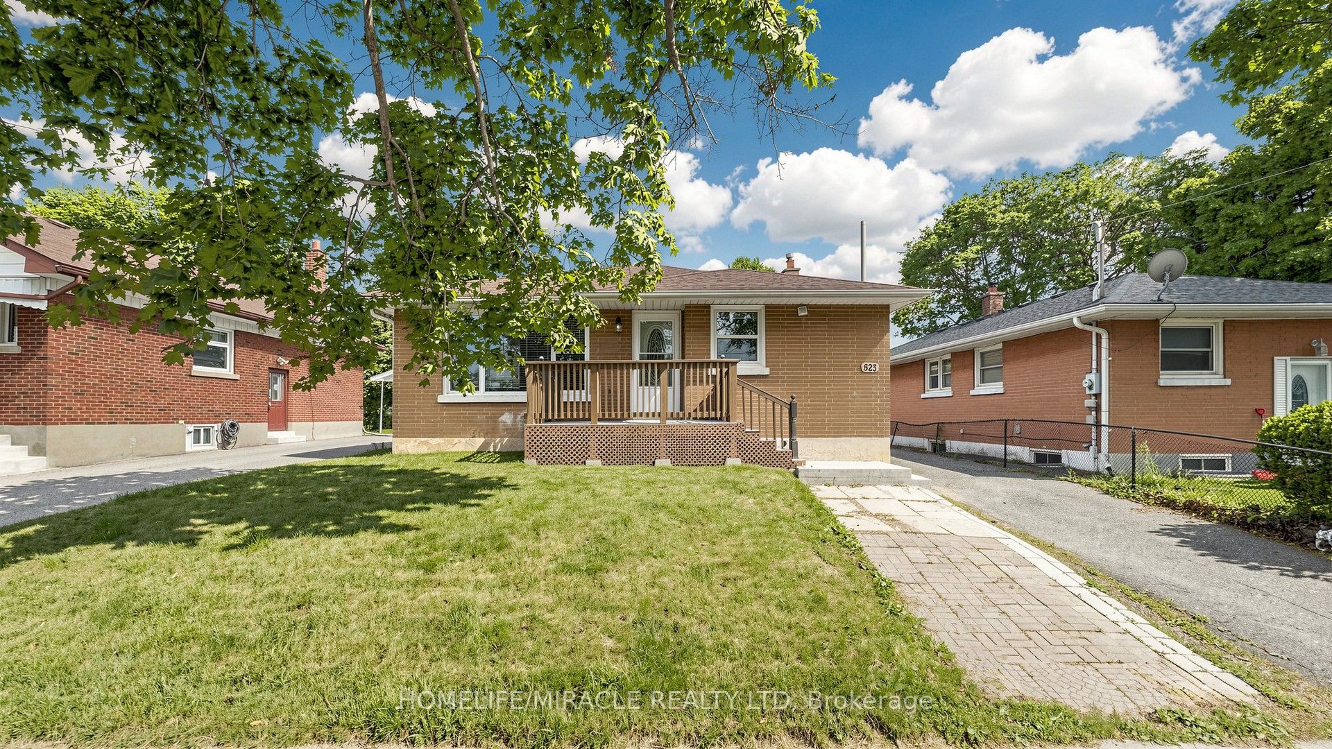 623 Olive Avenue, Oshawa, ON L1H 2R8 photo 2