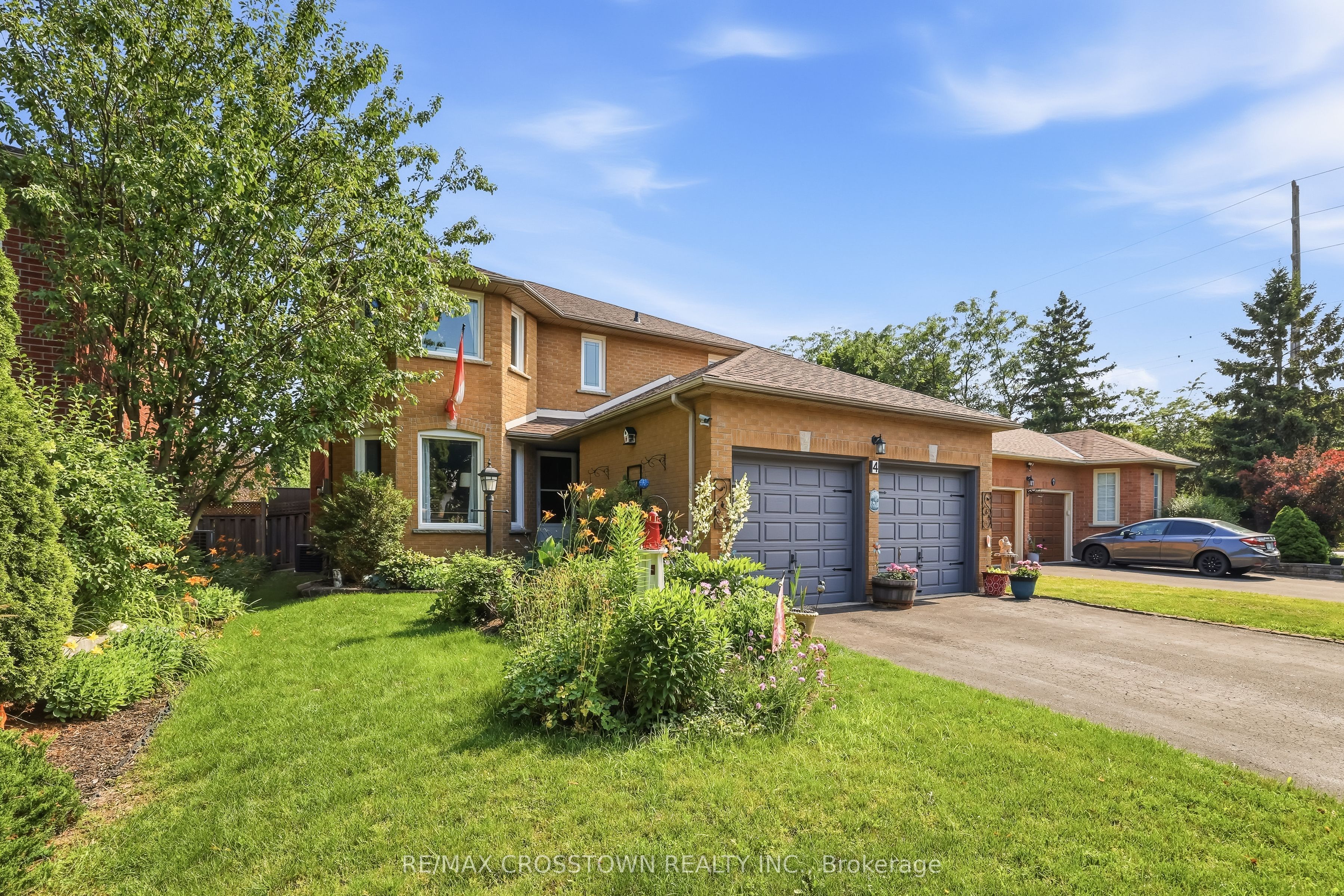 4 Martinet Street, Whitby, ON L1N 8K8 photo 5