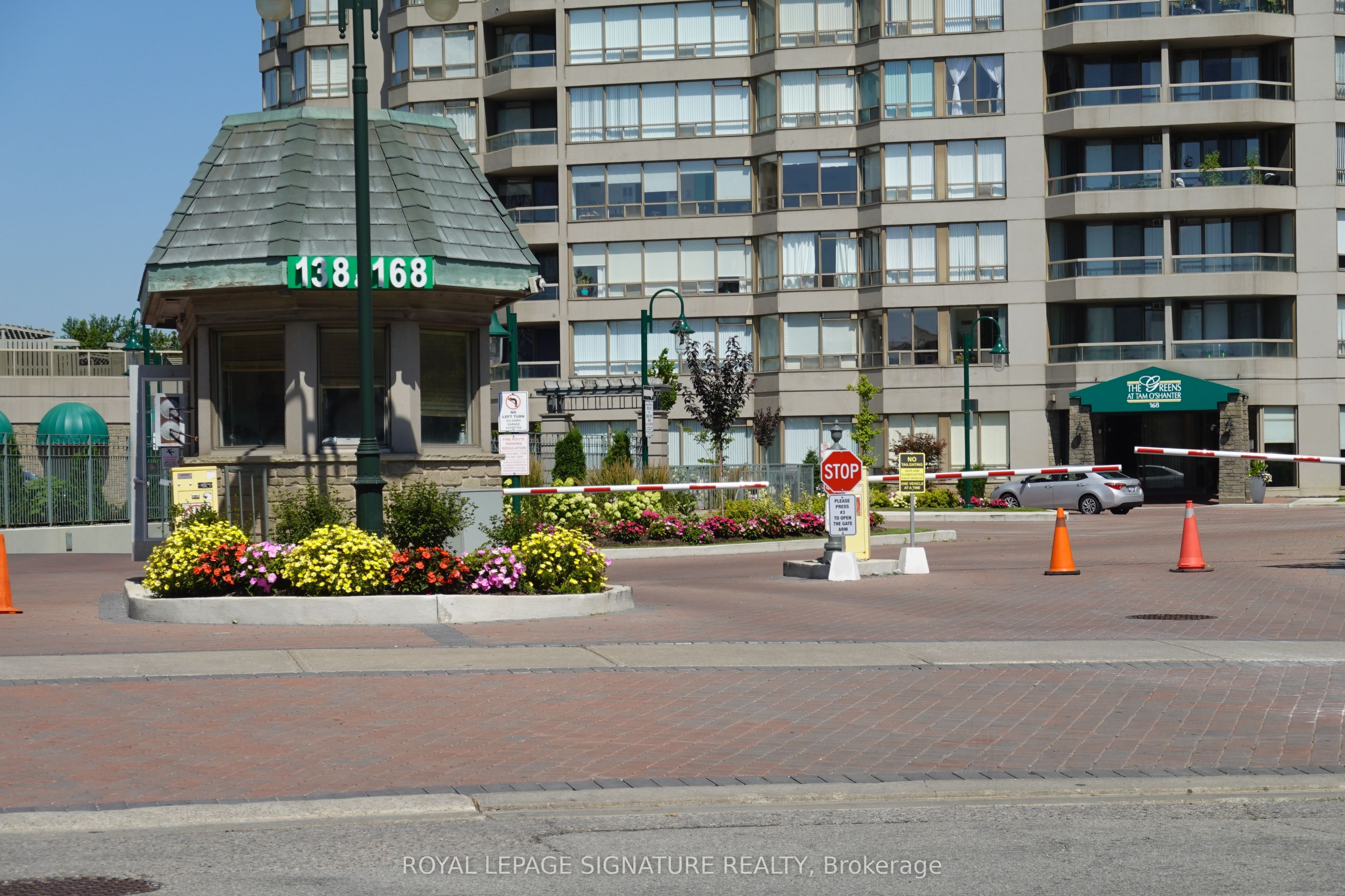 168 Bonis Avenue 906, Toronto, ON M1T 3V6