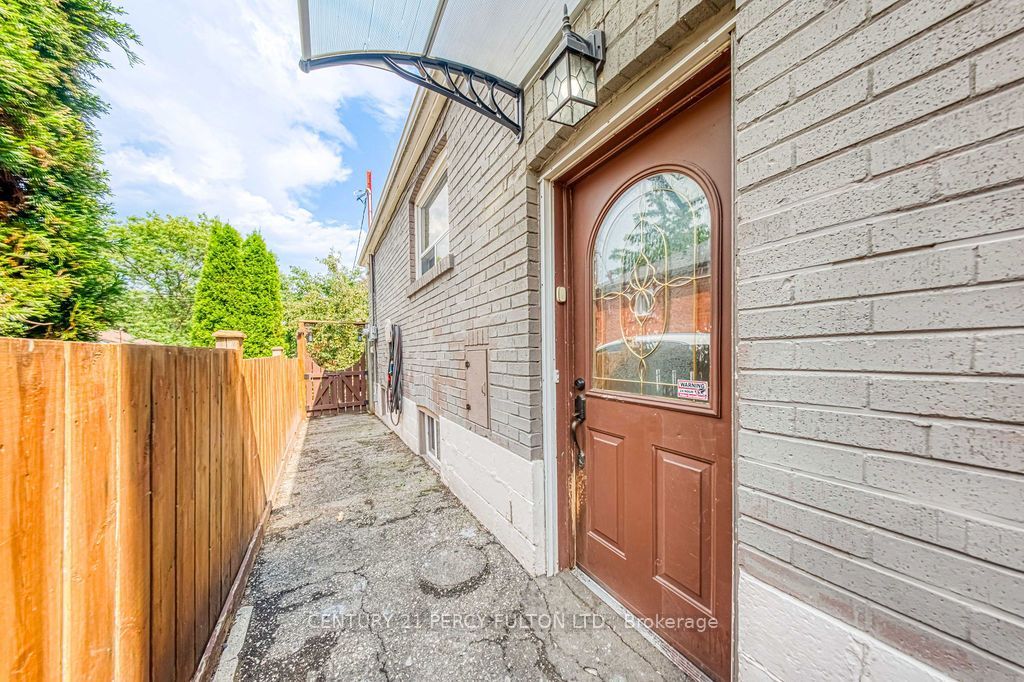 36 Merryfield Drive Bsmt, Toronto, ON M1P 1J5 photo 5
