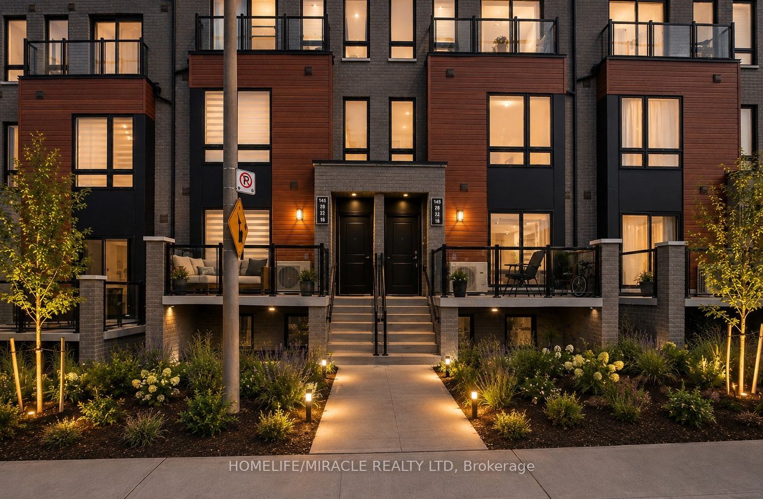 145 Tapscott Road 8, Toronto, ON M1B 0E8