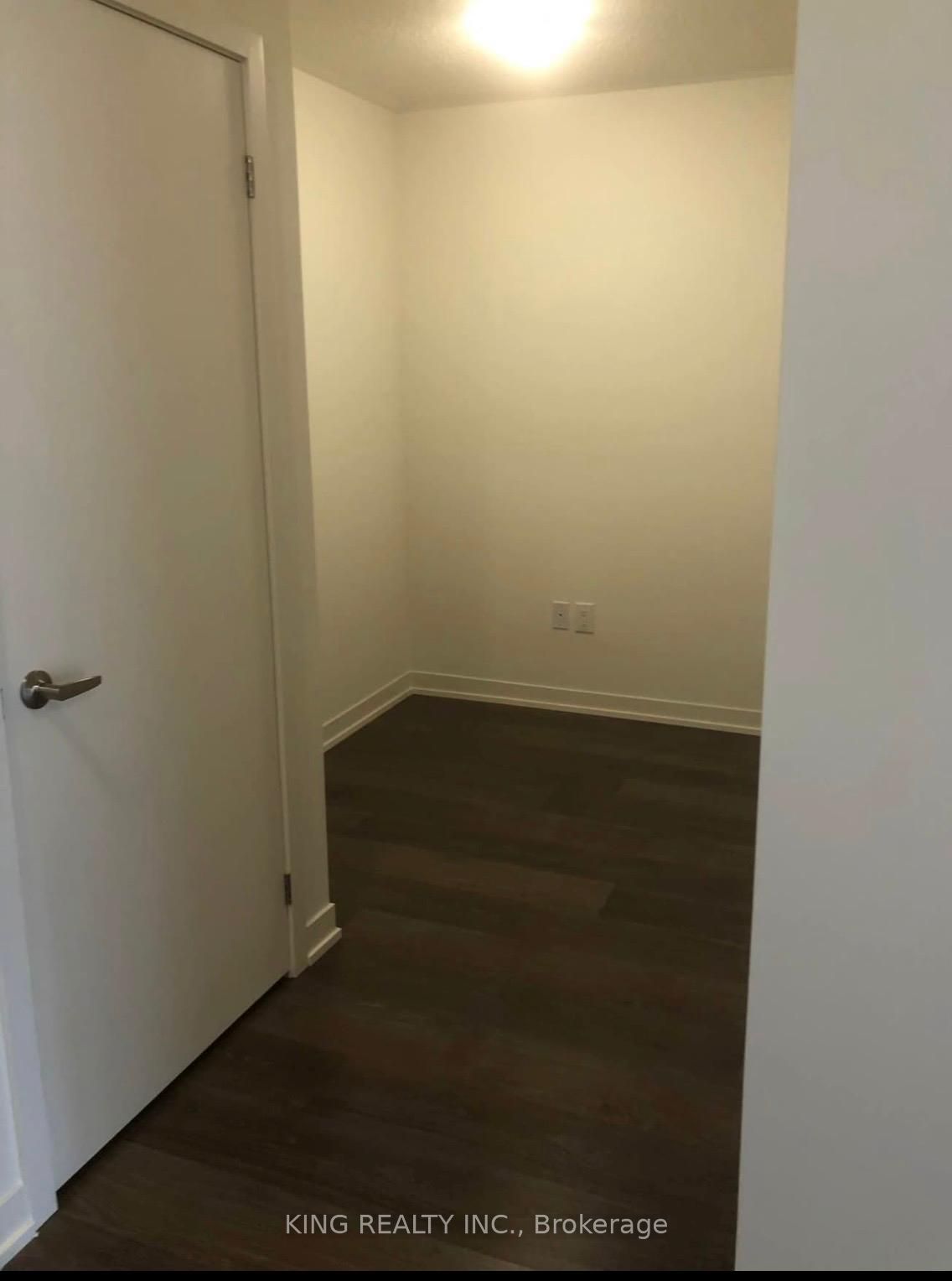 5131 Sheppard Avenue E 211, Toronto, ON M1B 0C9 photo 3