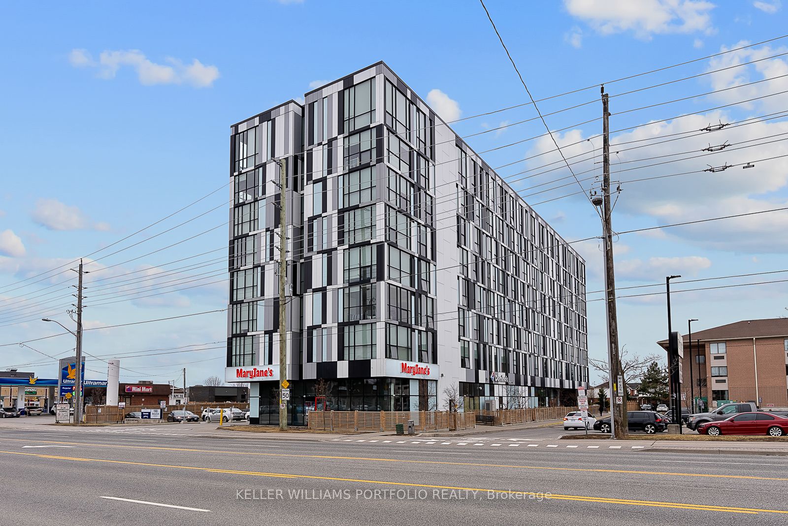 1900 Simcoe Street N 310, Oshawa, ON L1G 0C1