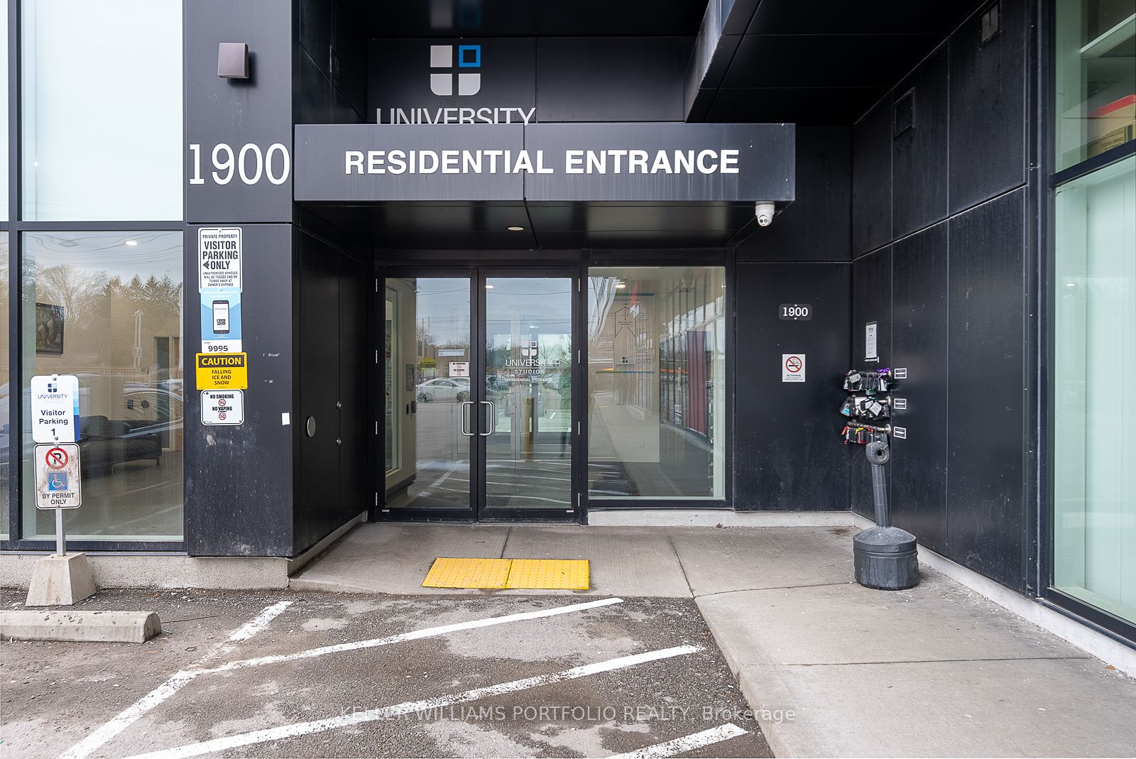 1900 Simcoe Street N 310, Oshawa, ON L1G 0C1 photo 5