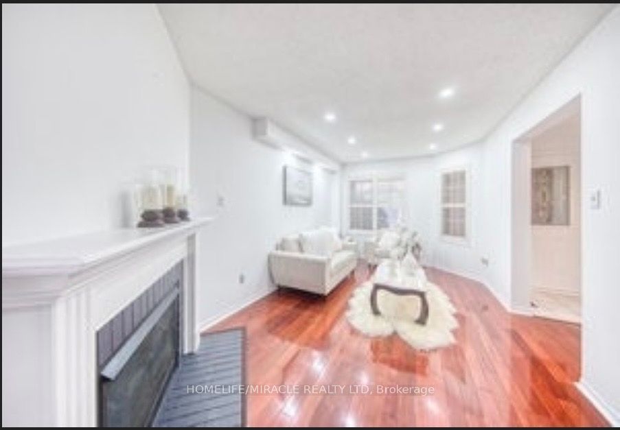6 Adams Park Gate, Toronto, ON M1C 5A1 photo 2