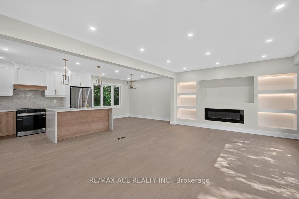 11 Faircroft Boulevard, Toronto, ON M1N 2W9 photo 4