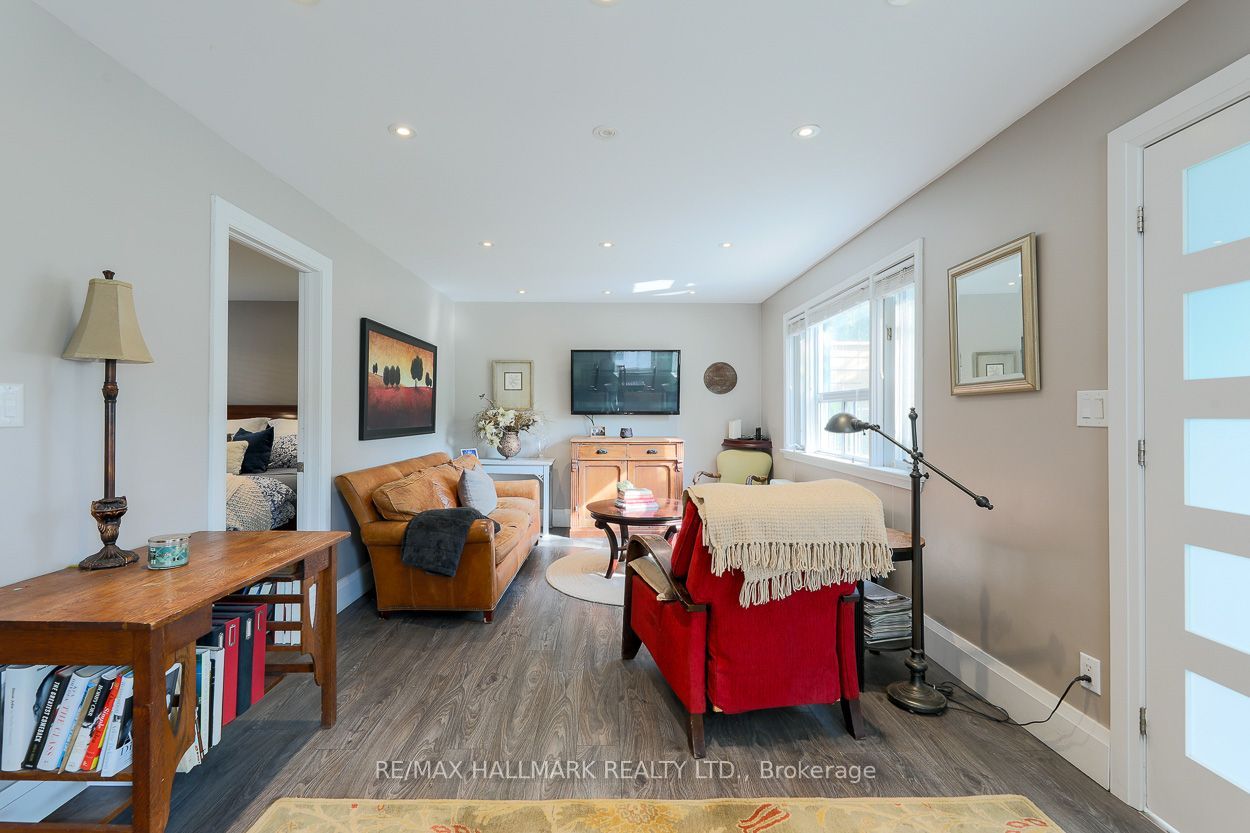110 Lakeside Avenue, Toronto, ON M1N 3C1 photo 3