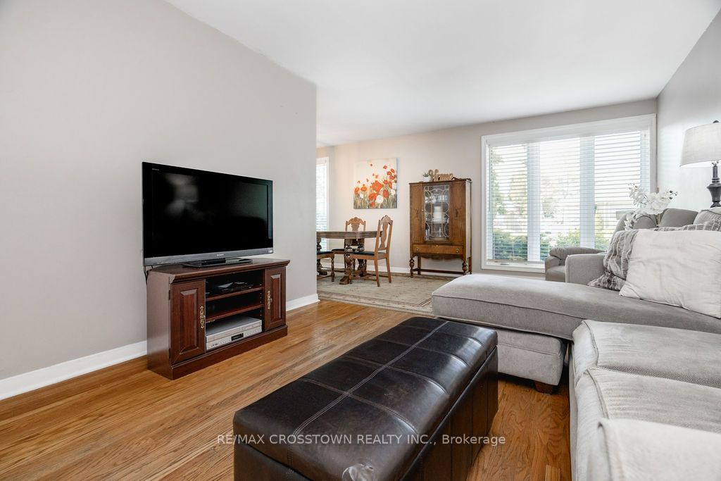 865 Krosno Boulevard, Pickering, ON L1W 1H2 photo 5