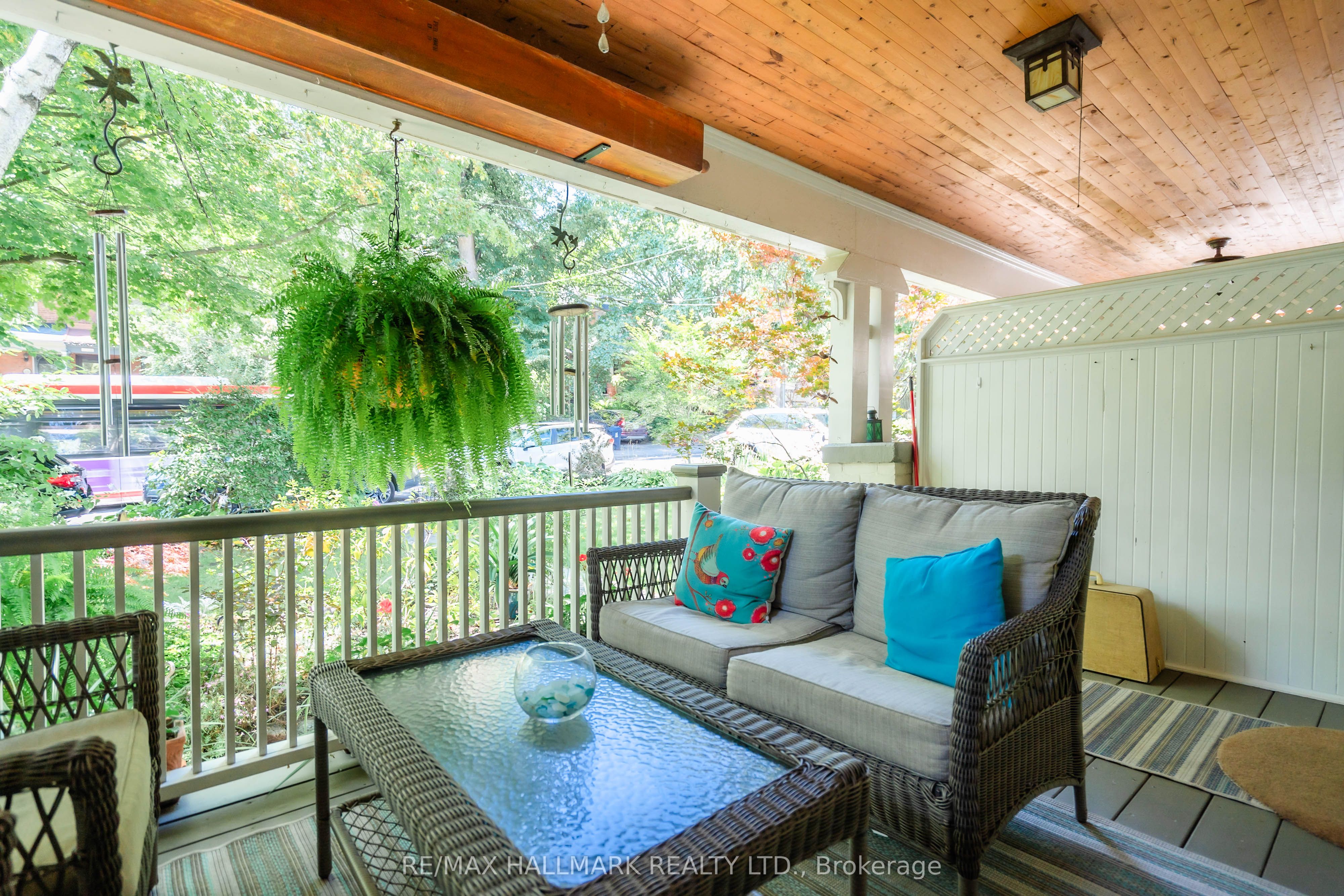 177 Wineva Avenue, Toronto, ON M4E 2T5 photo 3