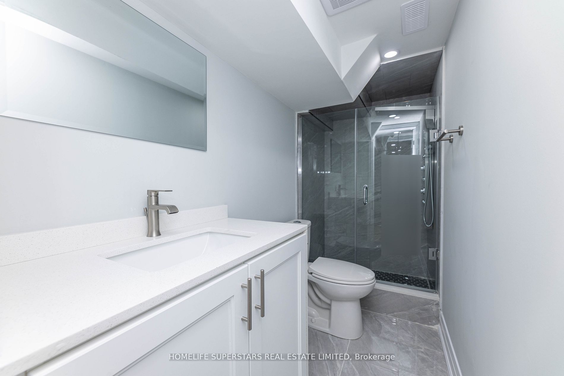 59 Hollyhedge Drive, Toronto, ON M1J 1X2 photo 3