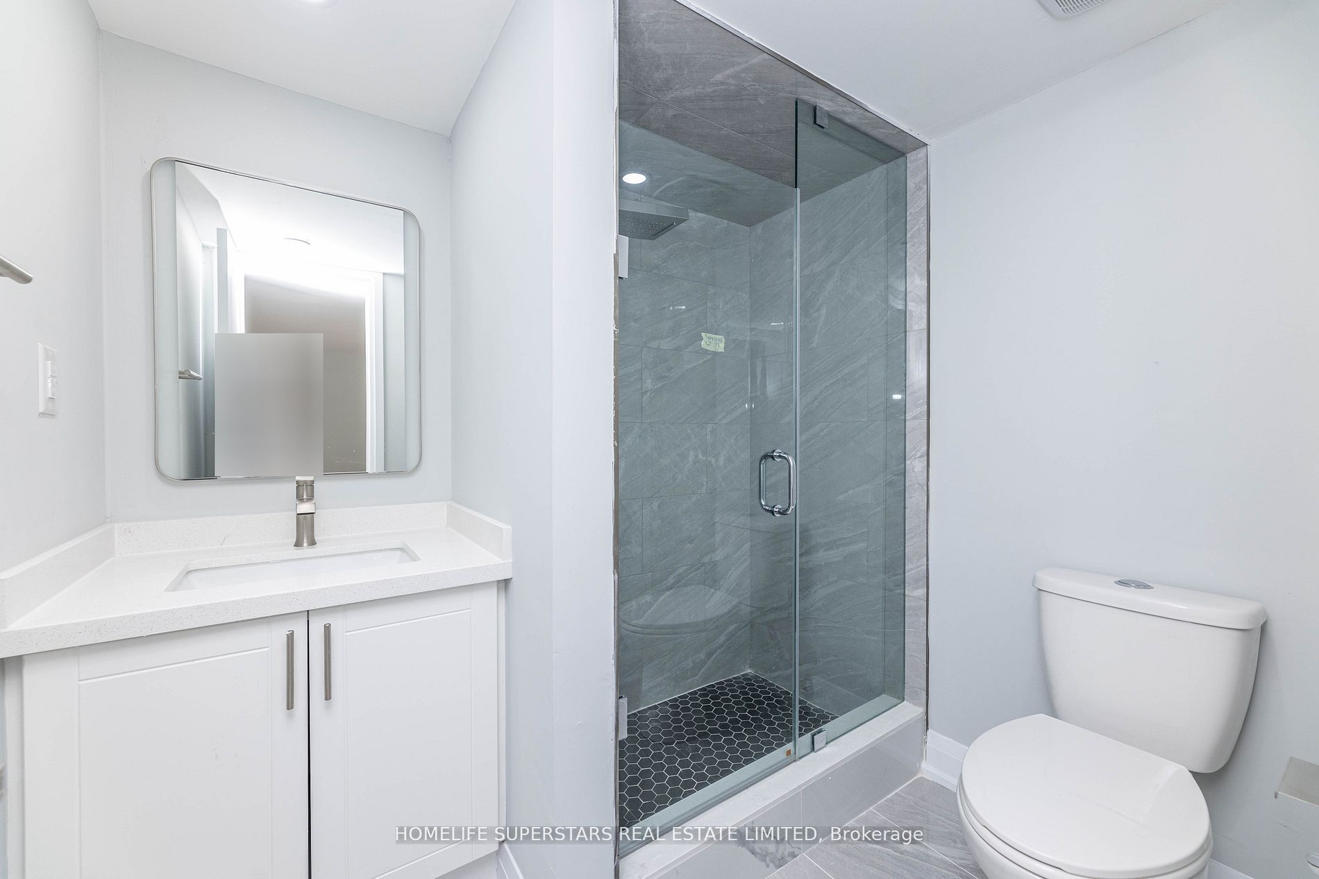 59 Hollyhedge Drive, Toronto, ON M1J 1X2 photo 4