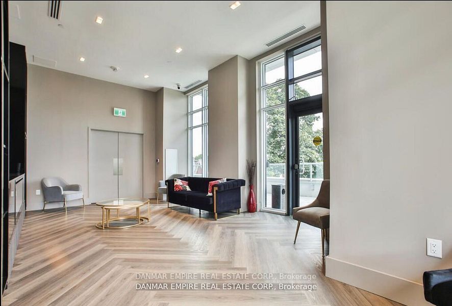 3220 Sheppard Avenue E 614, Toronto, ON M1T 0B7 photo 4