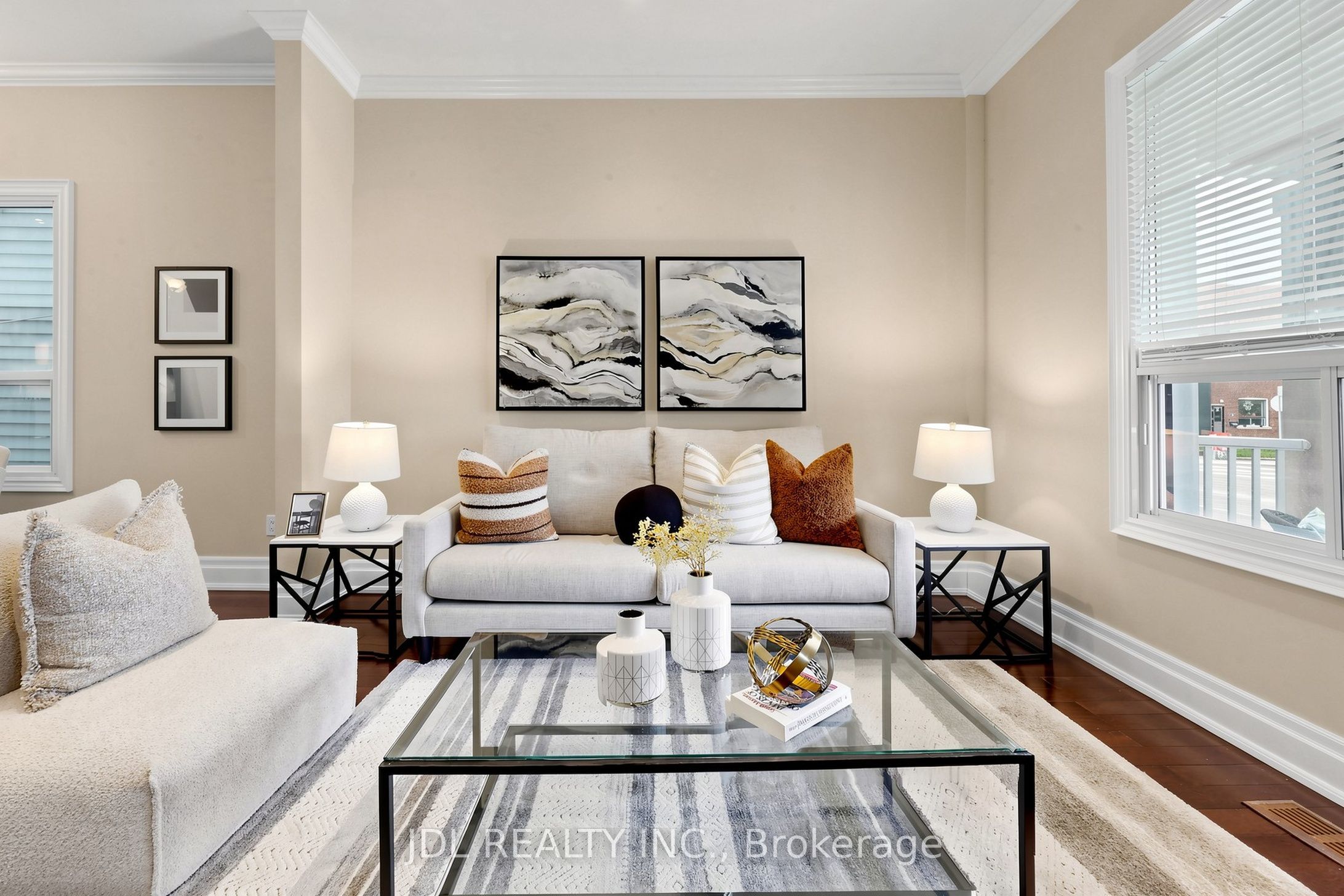 831 Pape Avenue, Toronto, ON M4K 3T4 photo 5