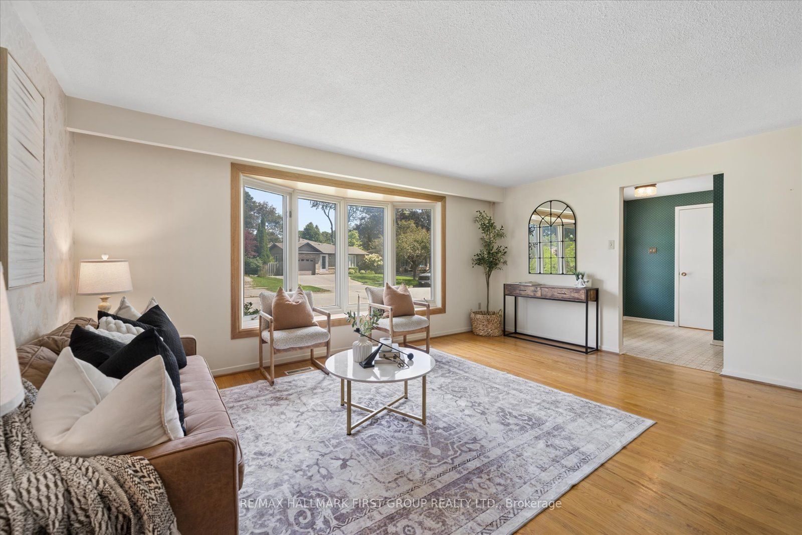 13 Lawrie Road, Ajax, ON L1S 3A1 photo 5