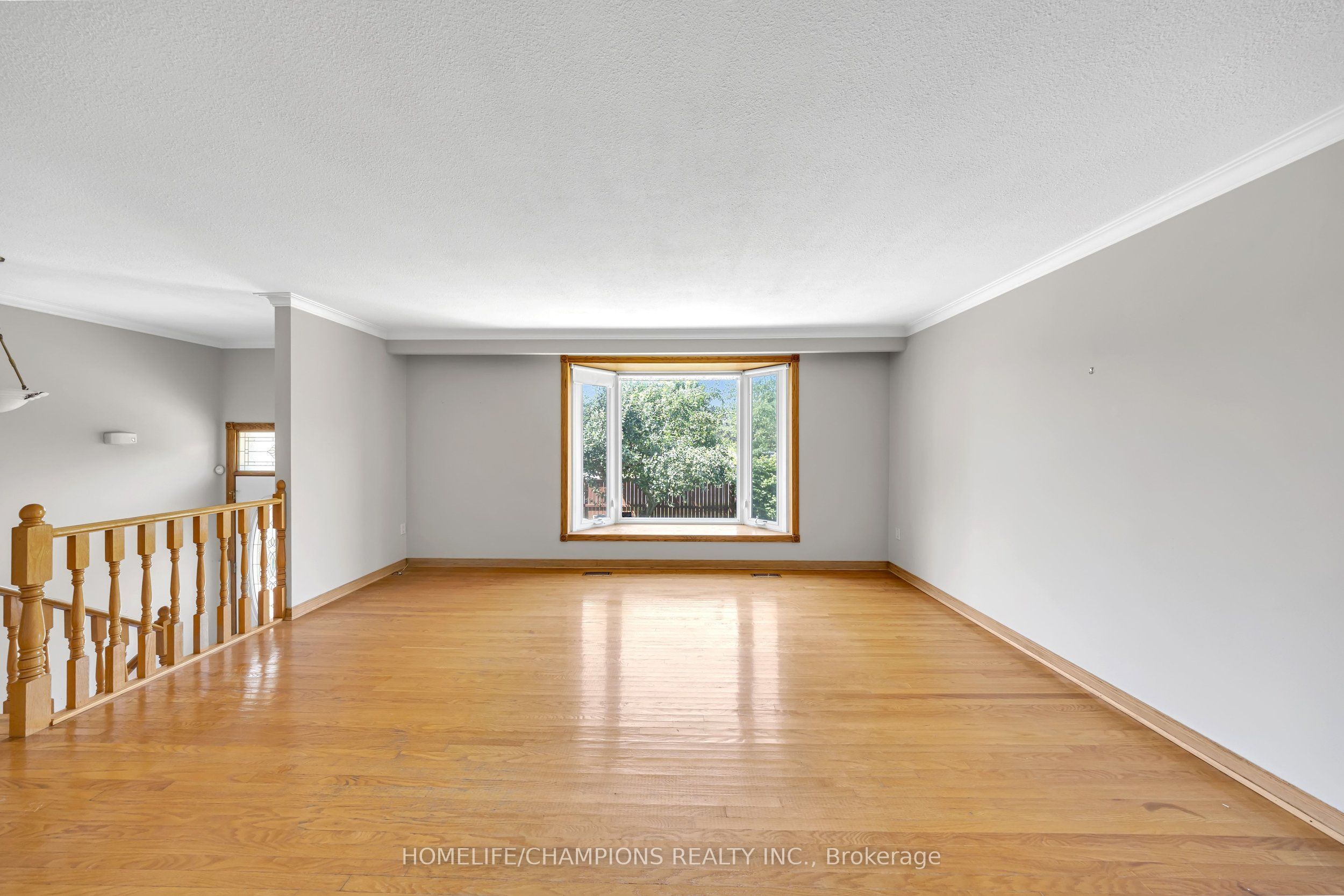 2 Altair Avenue, Toronto, ON M1W 1A4 photo 5