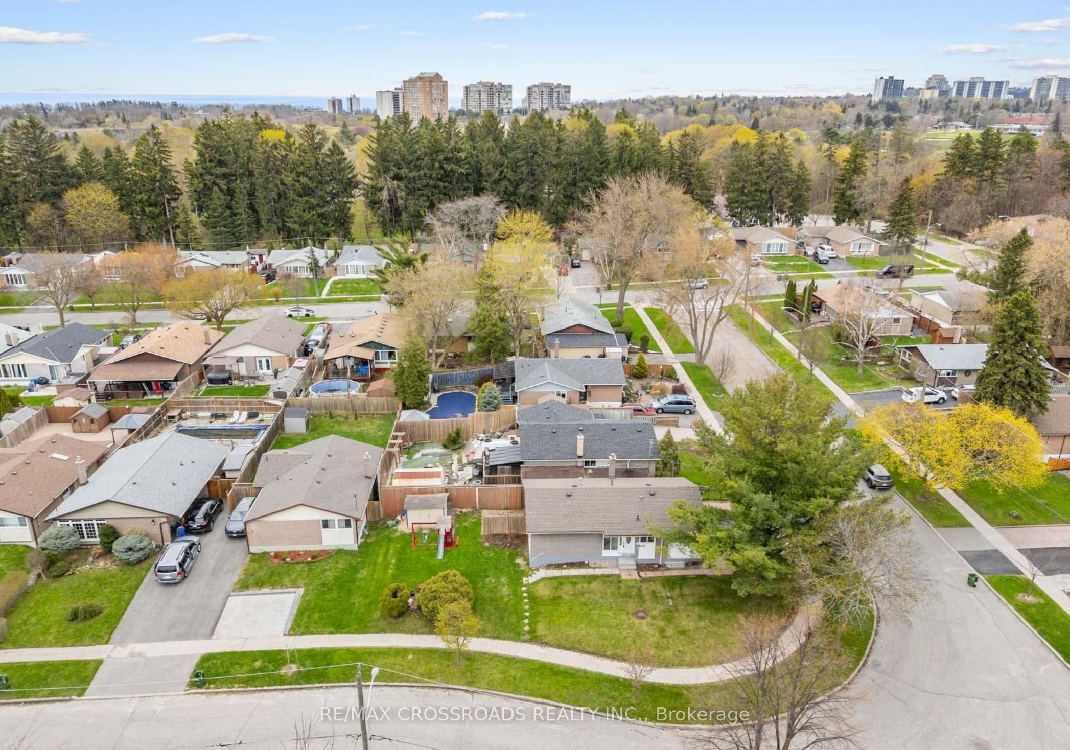 19 Shoreland Crescent Bsmt, Toronto, ON M1G 1M4 photo 4
