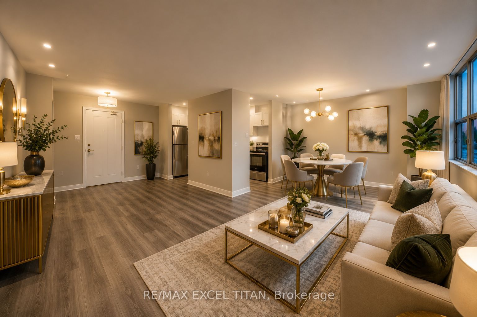 5 Glamorgan Avenue 814, Toronto, ON M1P 4P1 photo 2