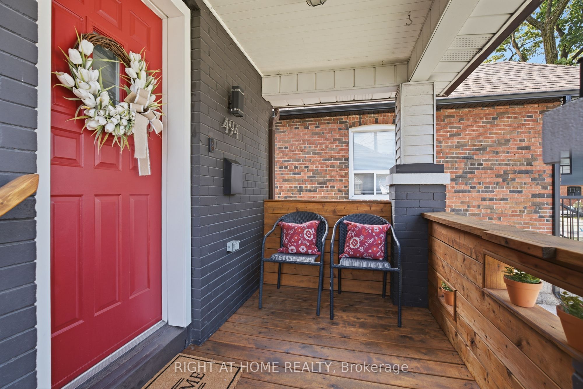 494 Donlands Avenue, Toronto, ON M4J 3S6 photo 5