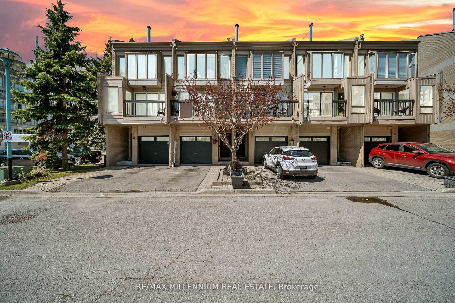 62 Cumberland Lane, Ajax, ON L1S 7K4 photo 2