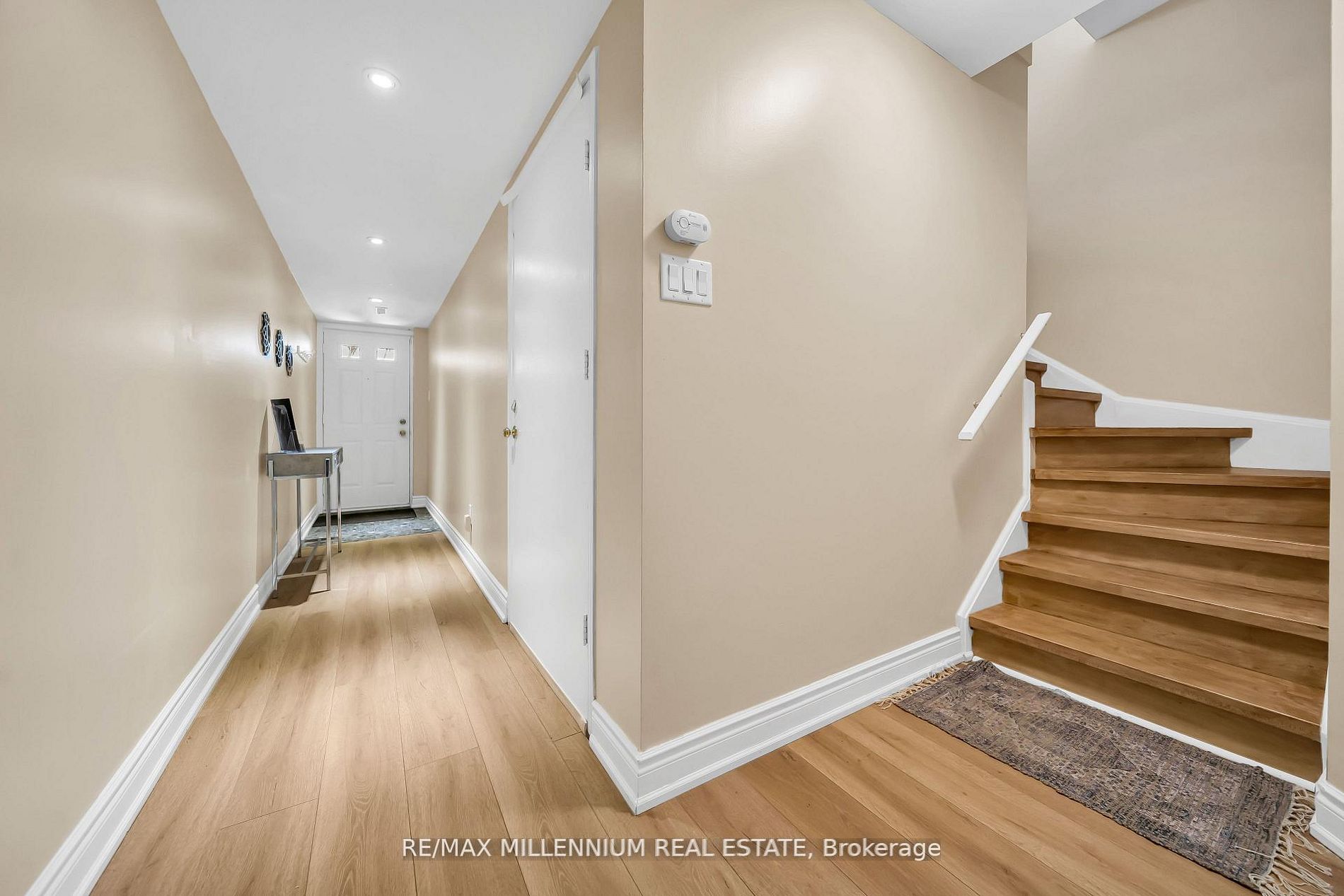 62 Cumberland Lane, Ajax, ON L1S 7K4 photo 3