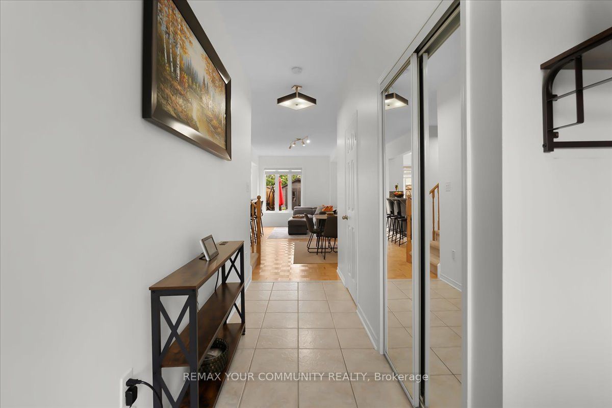 1941 Treetop Way, Pickering, ON L1V 7J3 photo 3