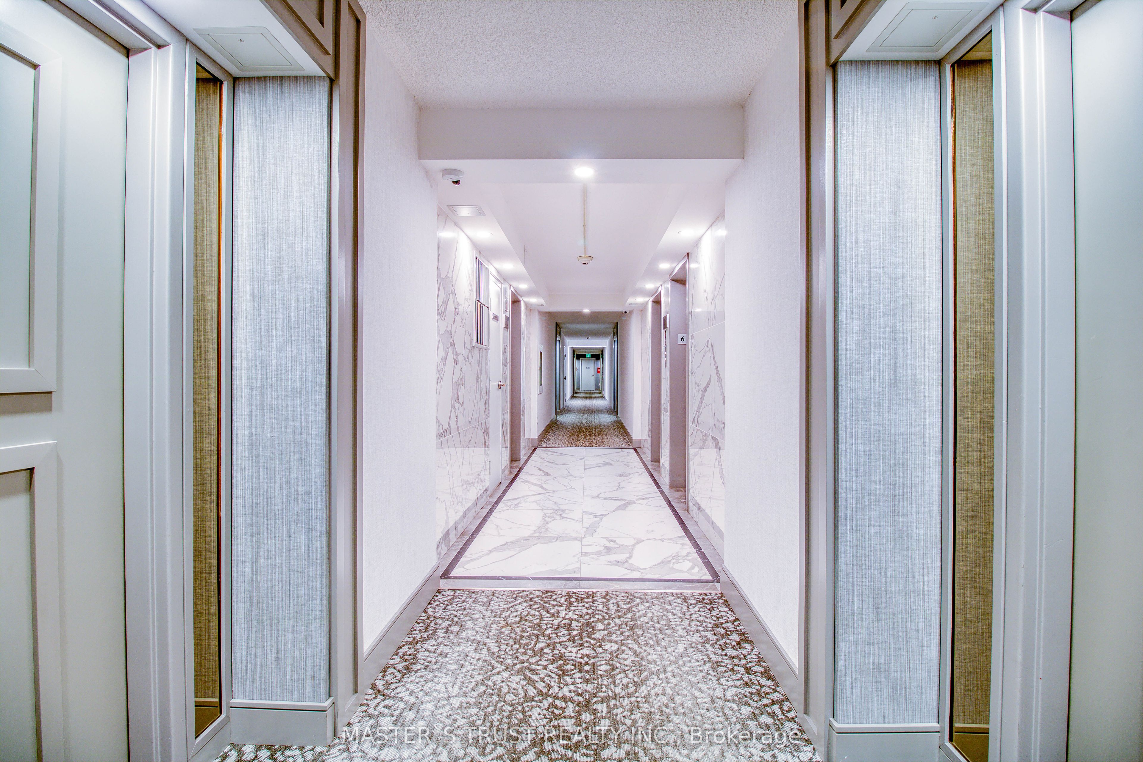 255 Bamburgh Circle W 607, Toronto, ON M1W 3T6 photo 3