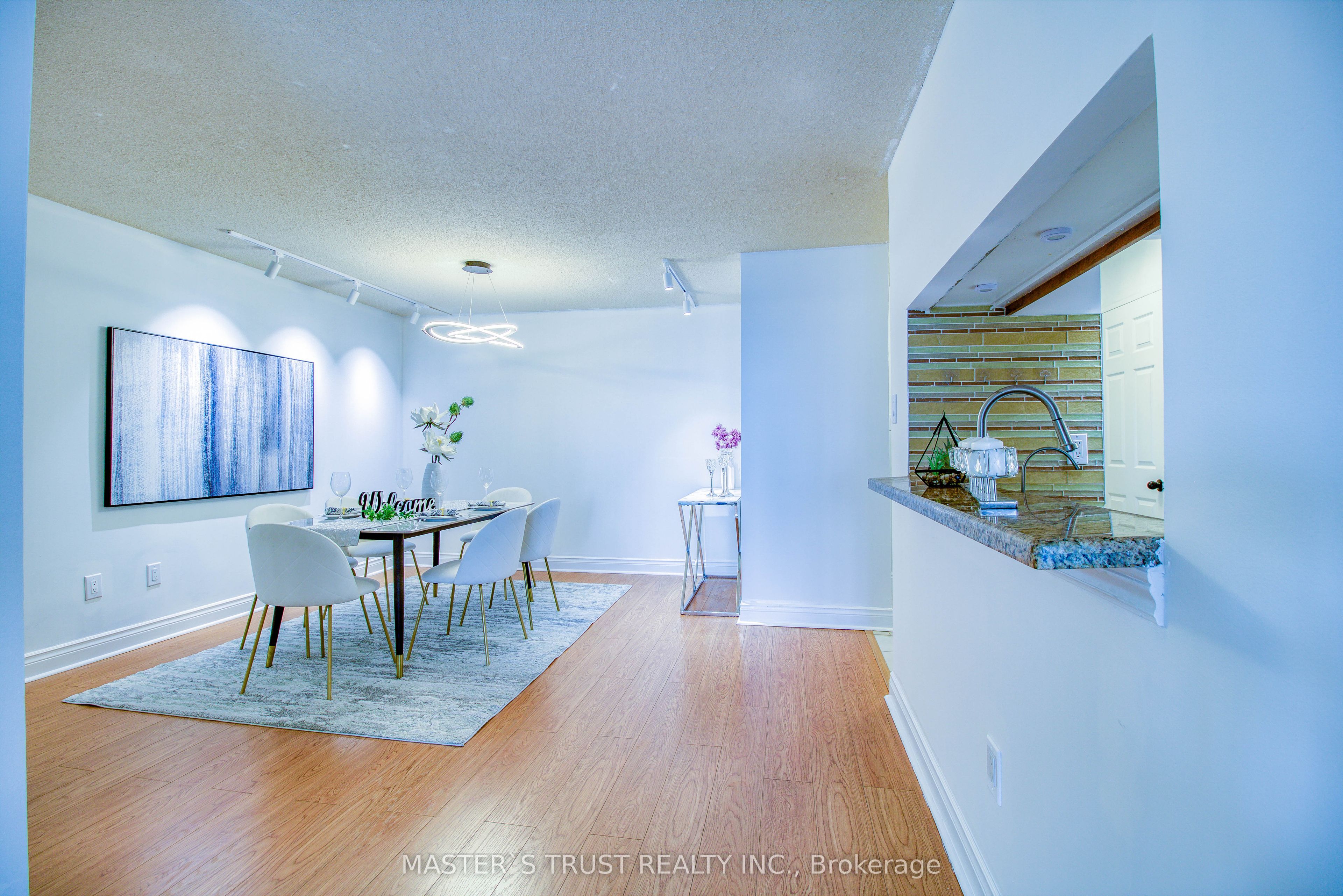 255 Bamburgh Circle W 607, Toronto, ON M1W 3T6 photo 4