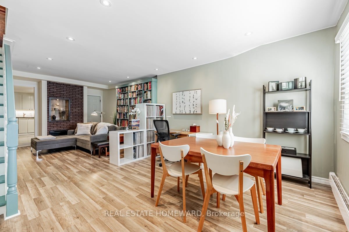 111 Jones Avenue, Toronto, ON M4M 2Z7 photo 5