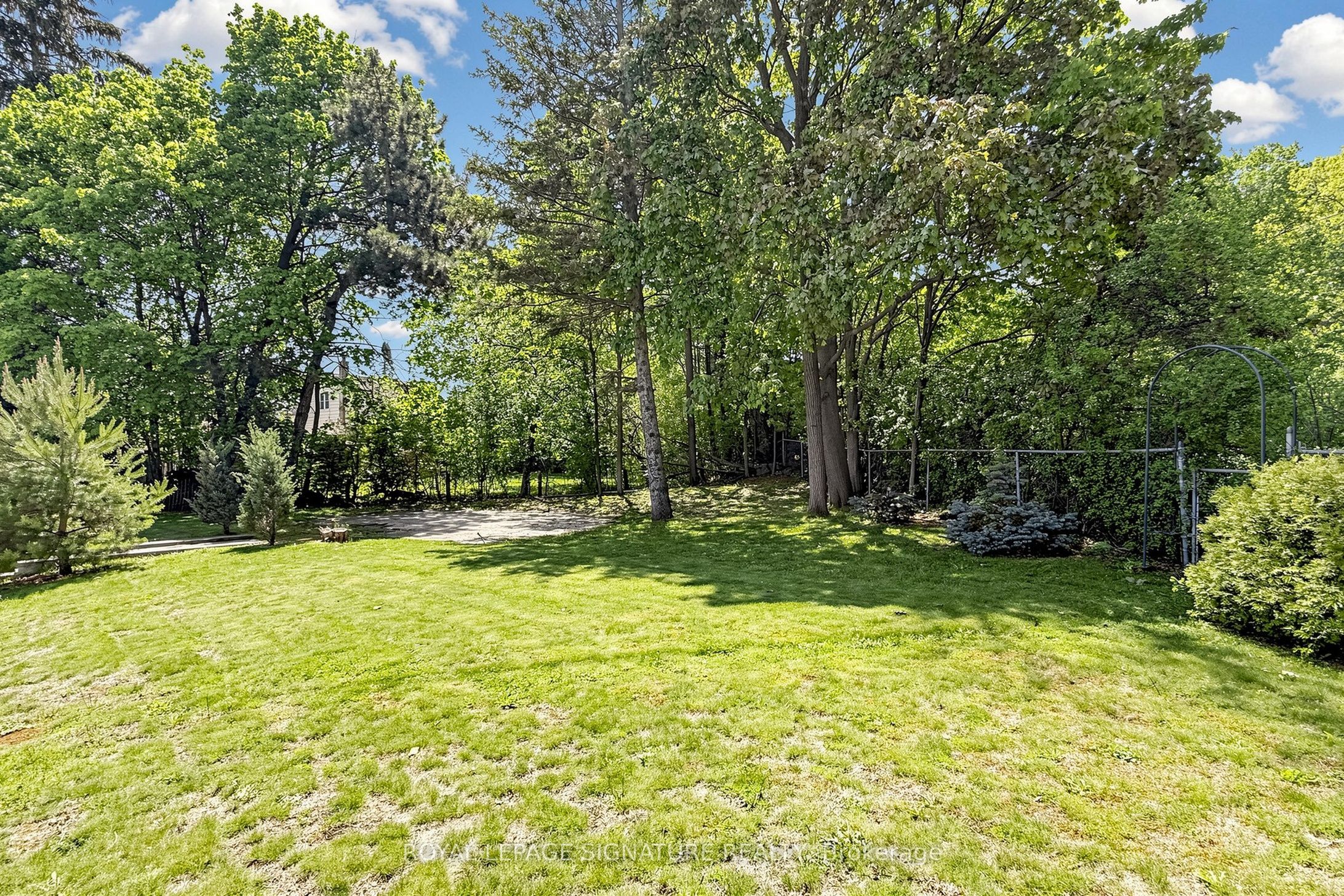 38 Lingarde Drive, Toronto, ON M1R 1X6 photo 3
