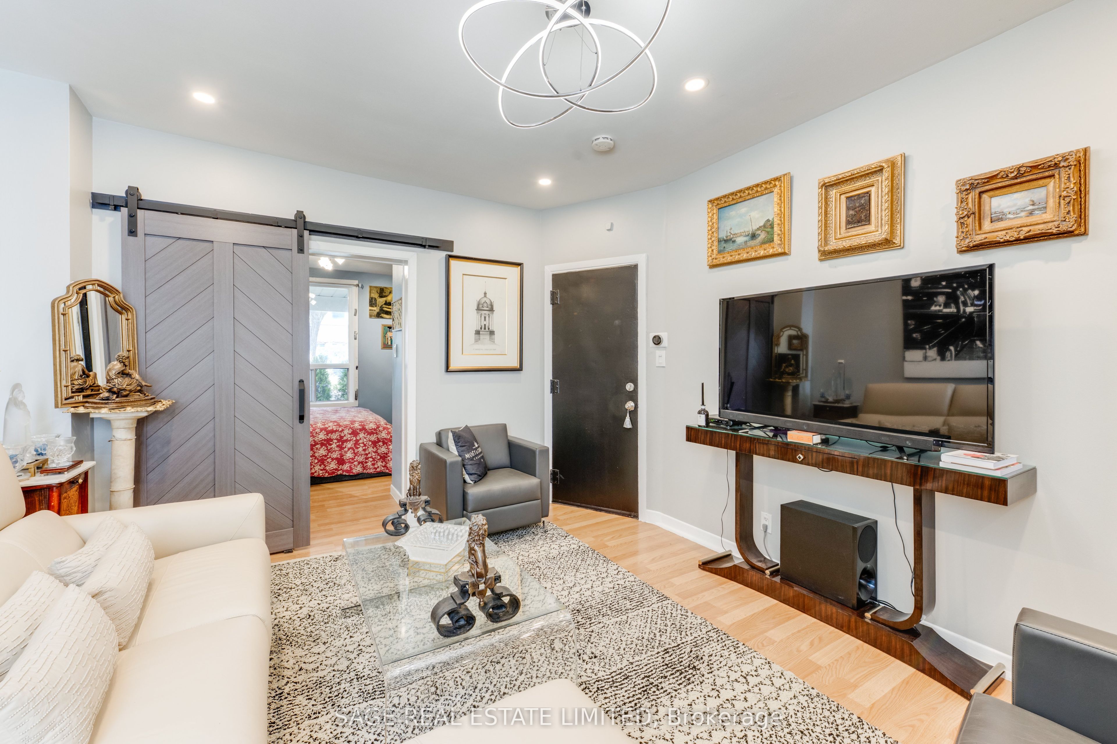 241 Langley Avenue, Toronto, ON M4K 1C1 photo 5