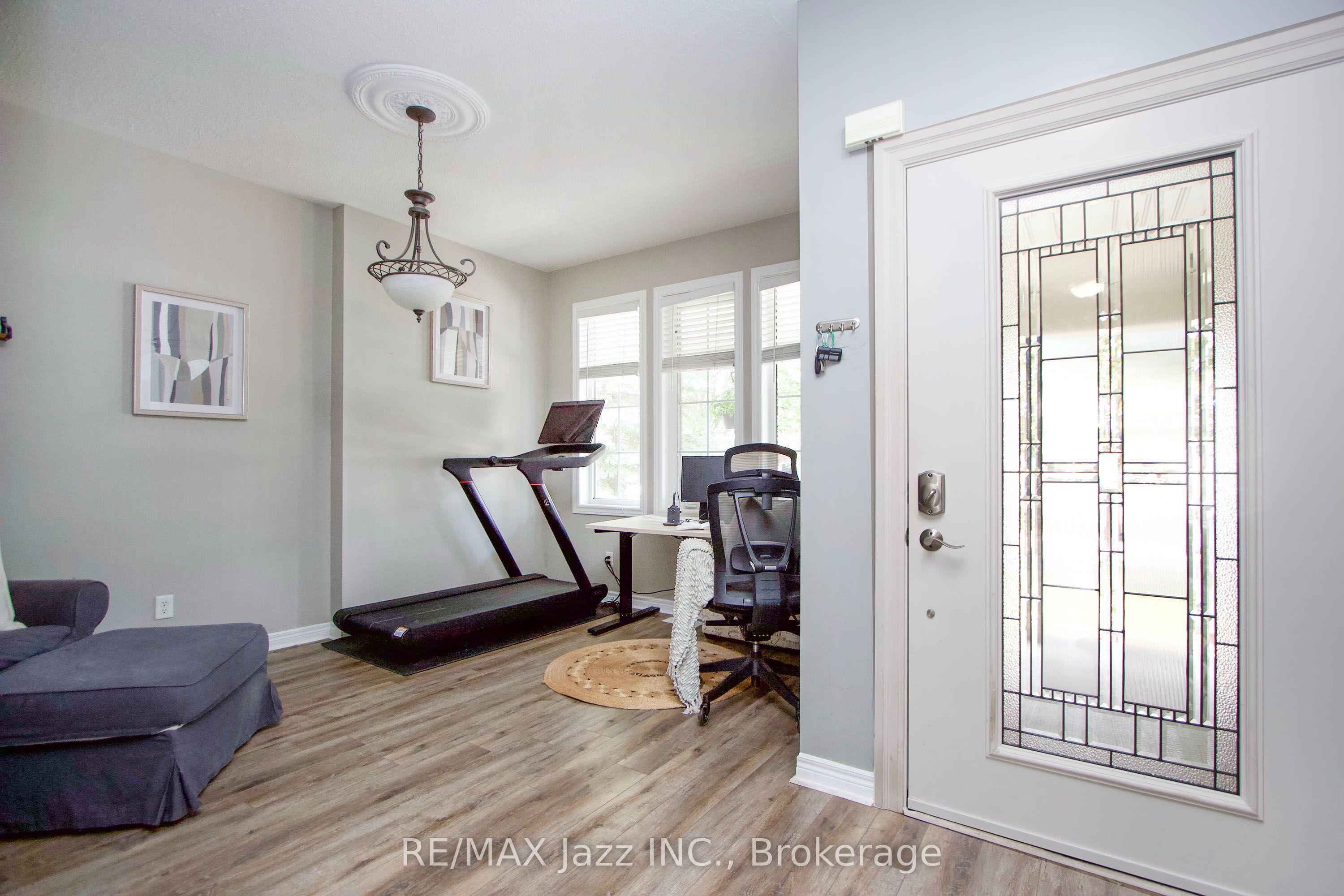 54 Melody Drive, Whitby, ON L1M 1K6 photo 4