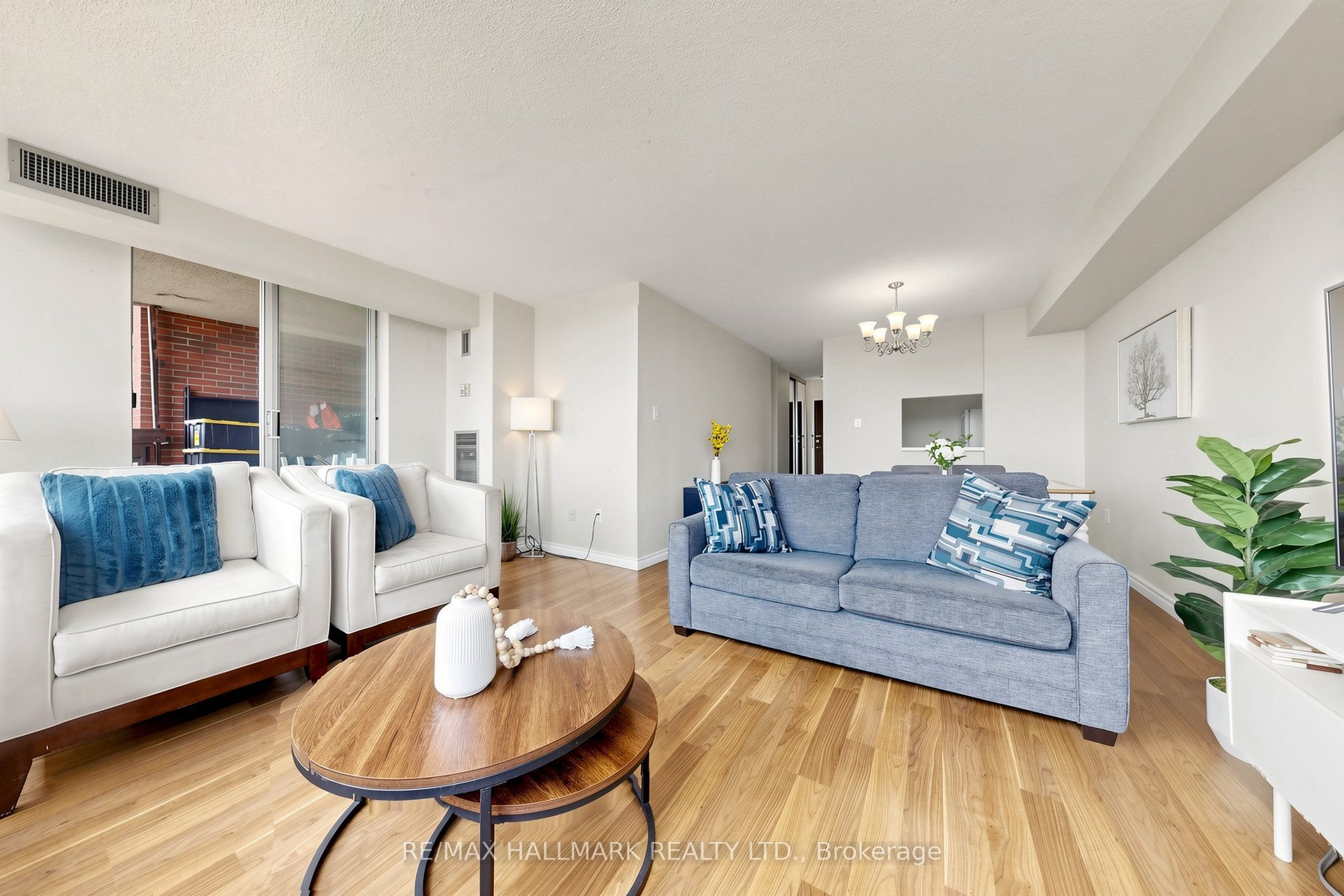2365 Kennedy Road 1901, Toronto, ON M1T 3S6 photo 3