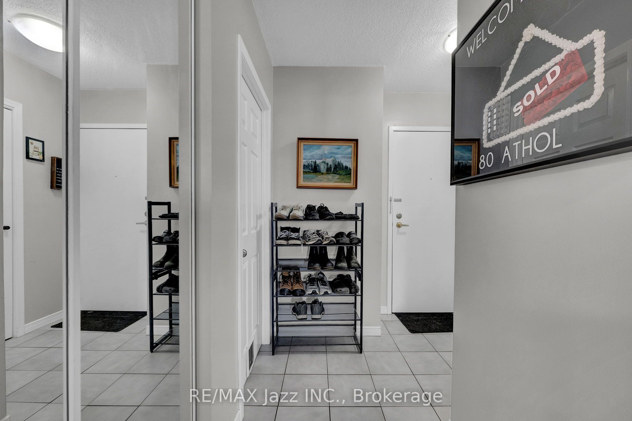 80 Athol Street E 608, Oshawa, ON L1H 8B7 photo 3