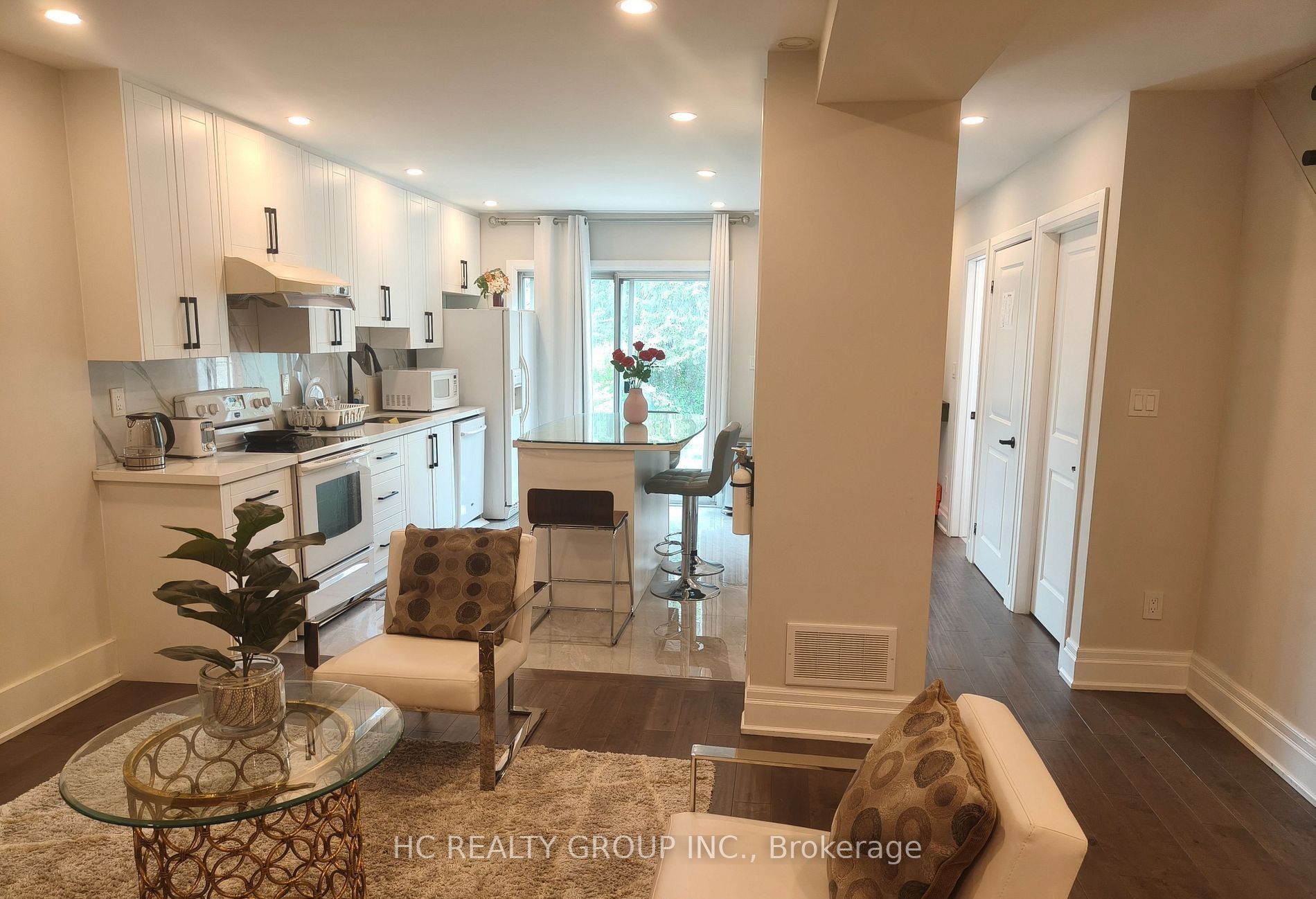 118 Courcelette Road, Toronto, ON M1N 2T2 photo 2