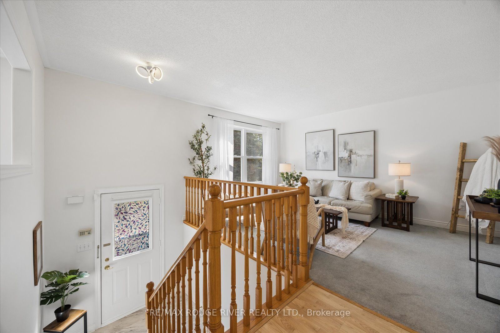 45 Mccrimmon Crescent, Clarington, ON L1C 4N3 photo 3