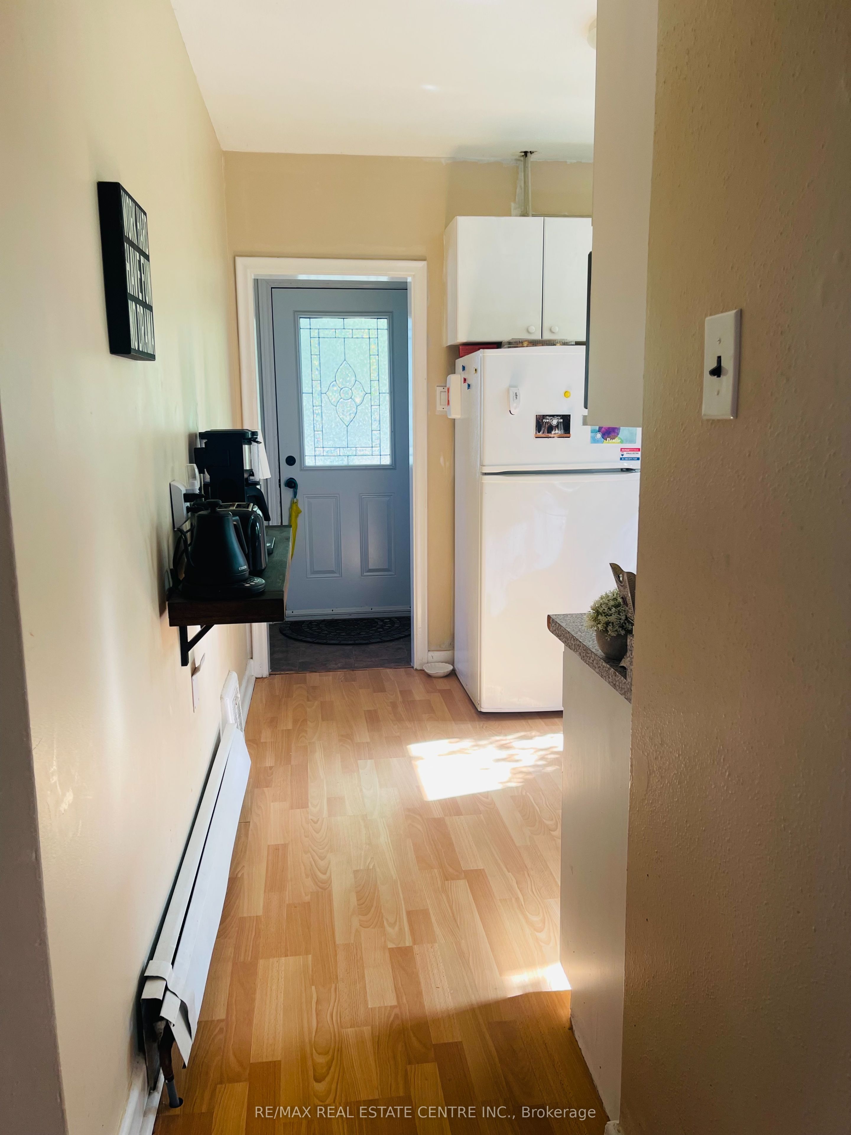 34 Singleton Road Main Floor, Toronto, ON M1R 1H9 photo 5