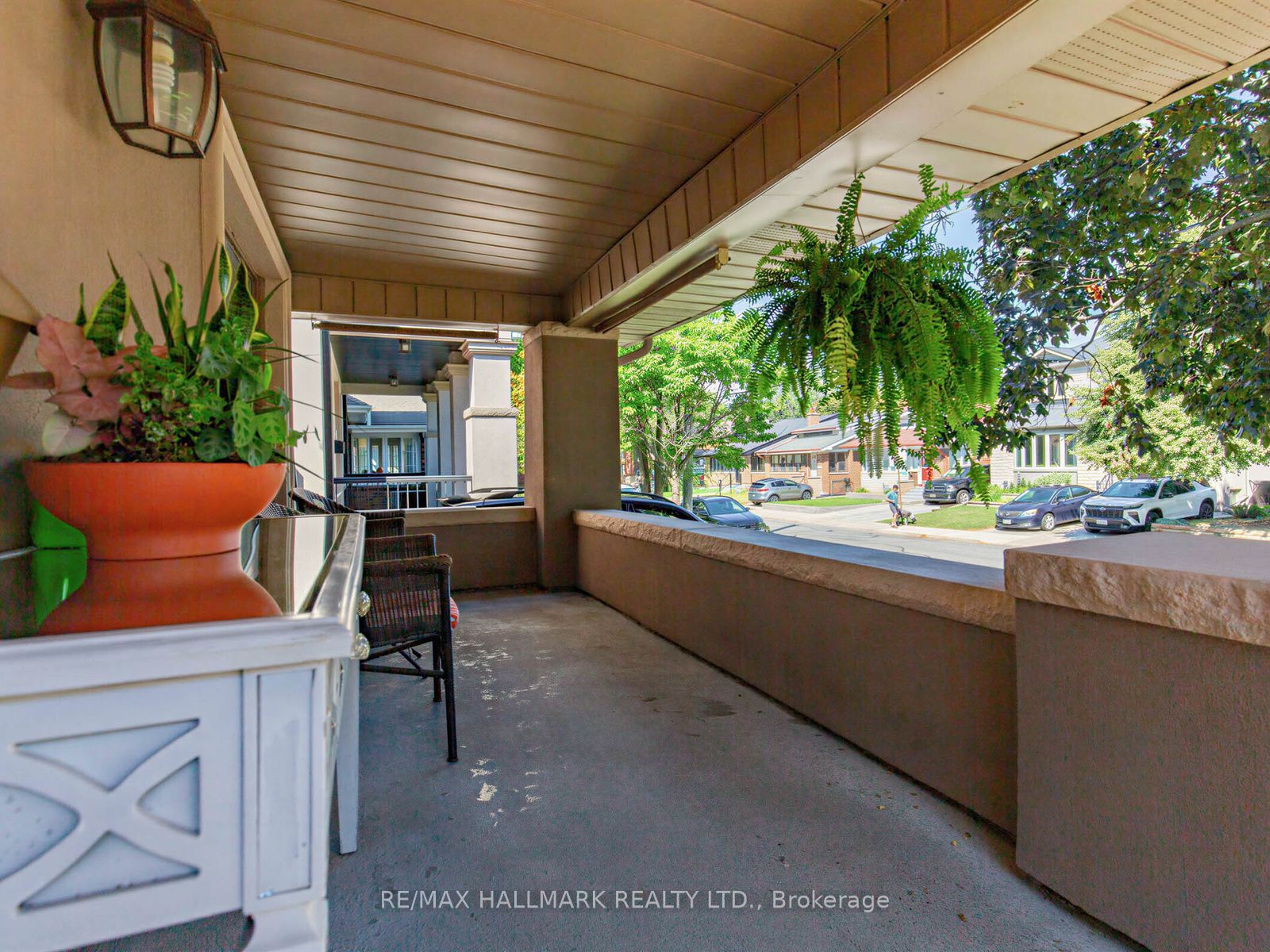 297 Strathmore Boulevard, Toronto, ON M4J 1P9 photo 4