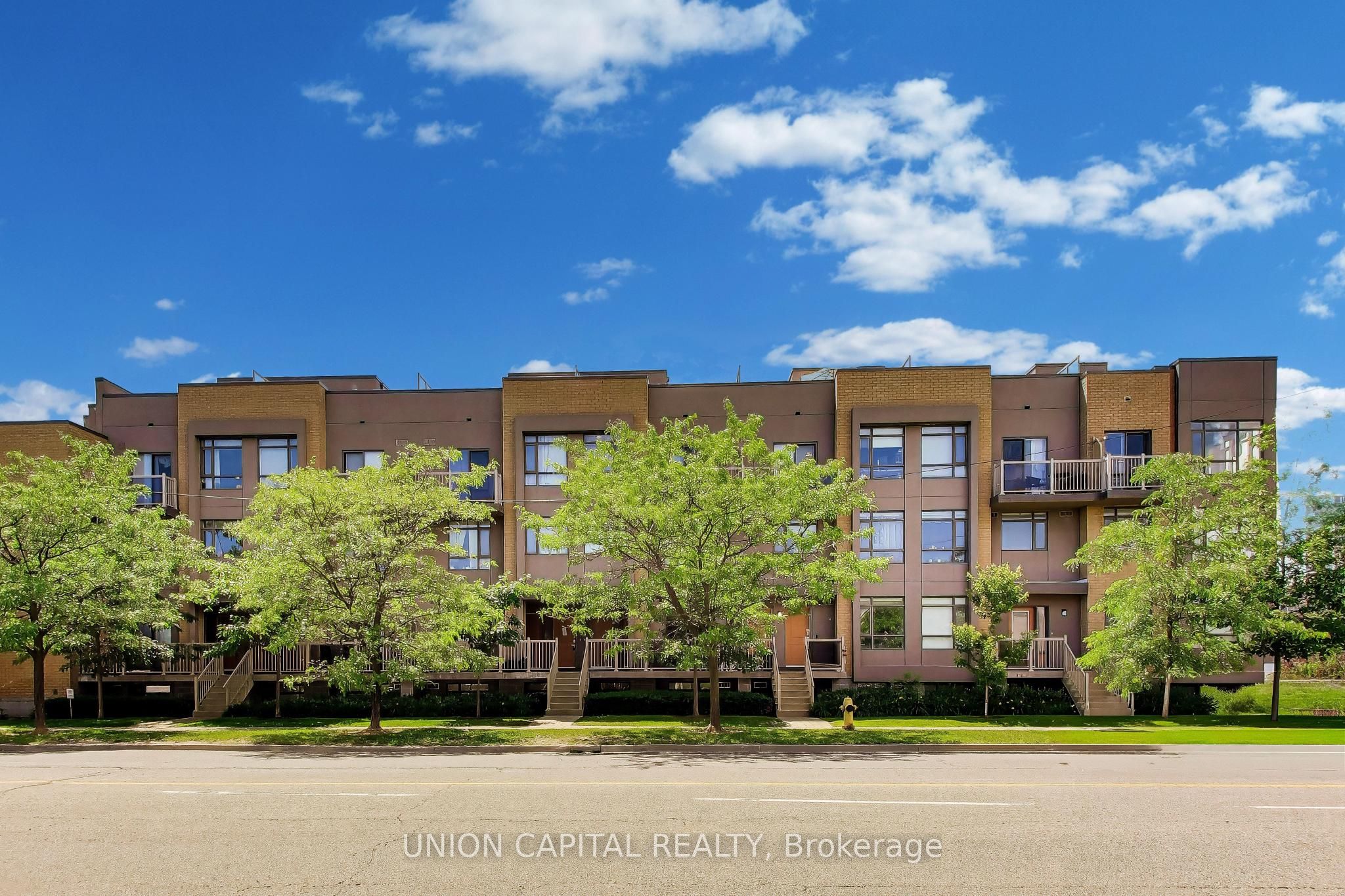 1070 Progress Road 309, Toronto, ON M1B 0C5 photo 3