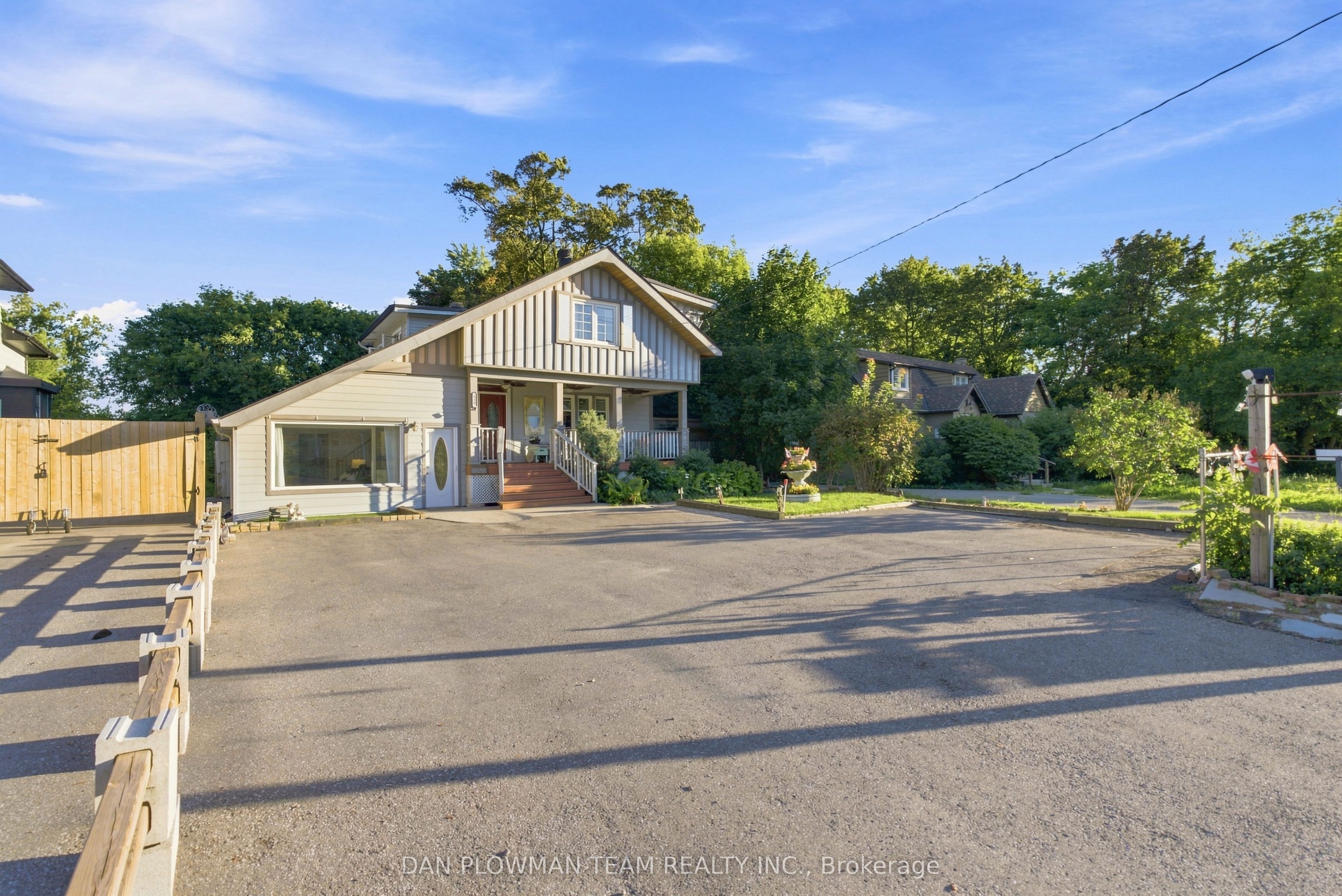 519 Kingston Road W, Ajax, ON L1S 6M1 photo 2