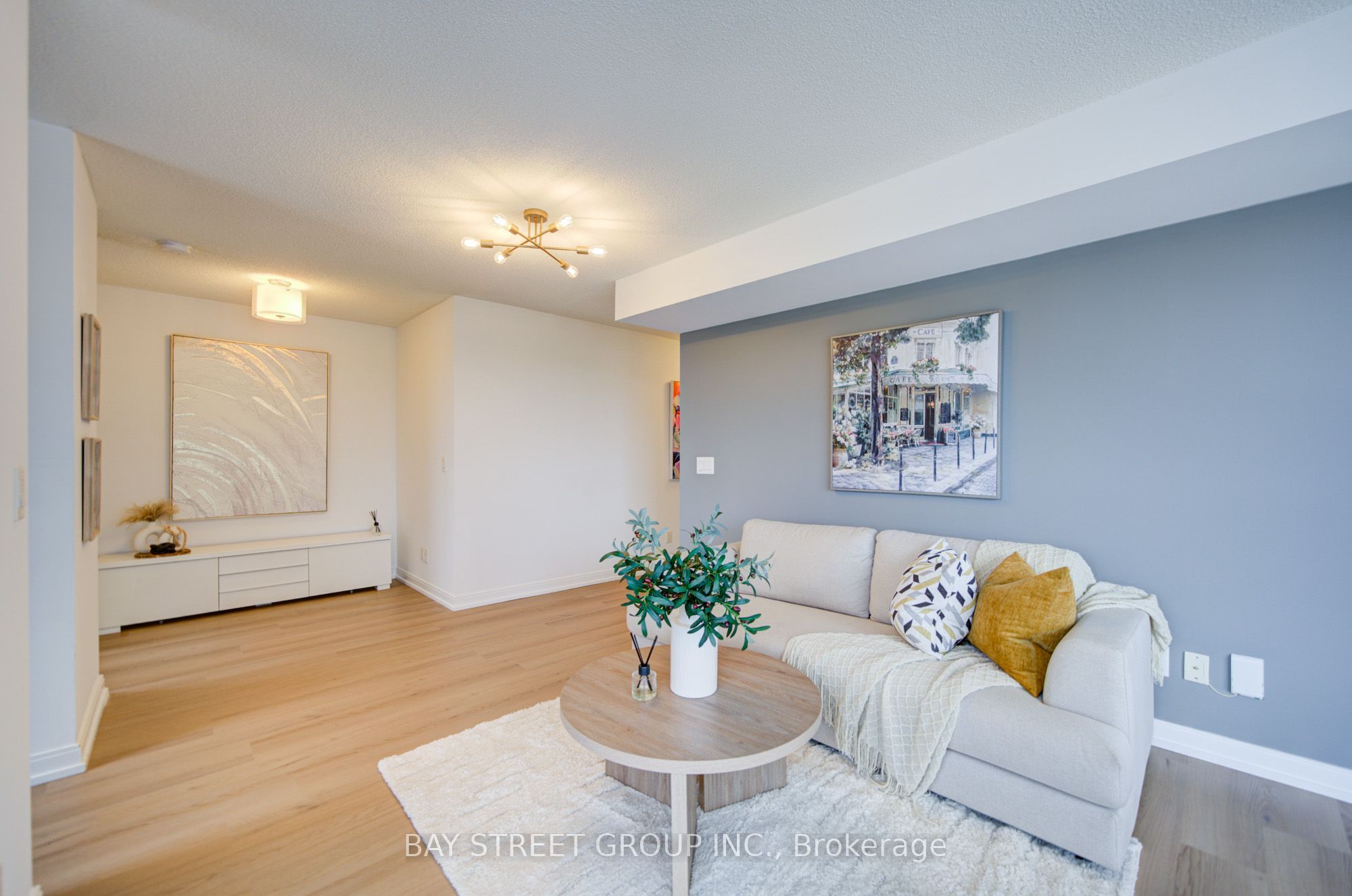 151 Village Green Square 1908, Toronto, ON M1S 0K5 photo 5