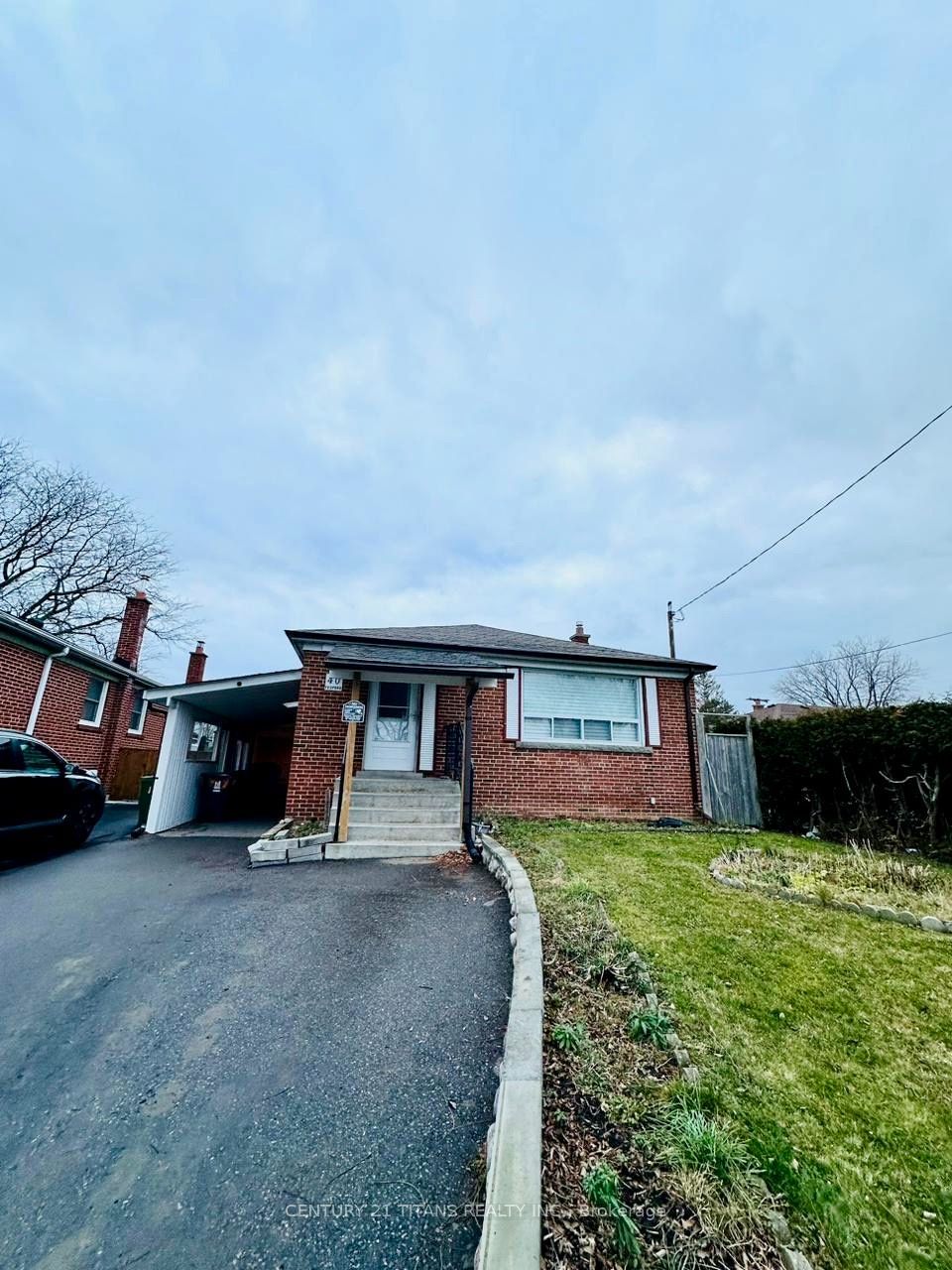40 Tedford Drive, Toronto, ON M1R 1M1
