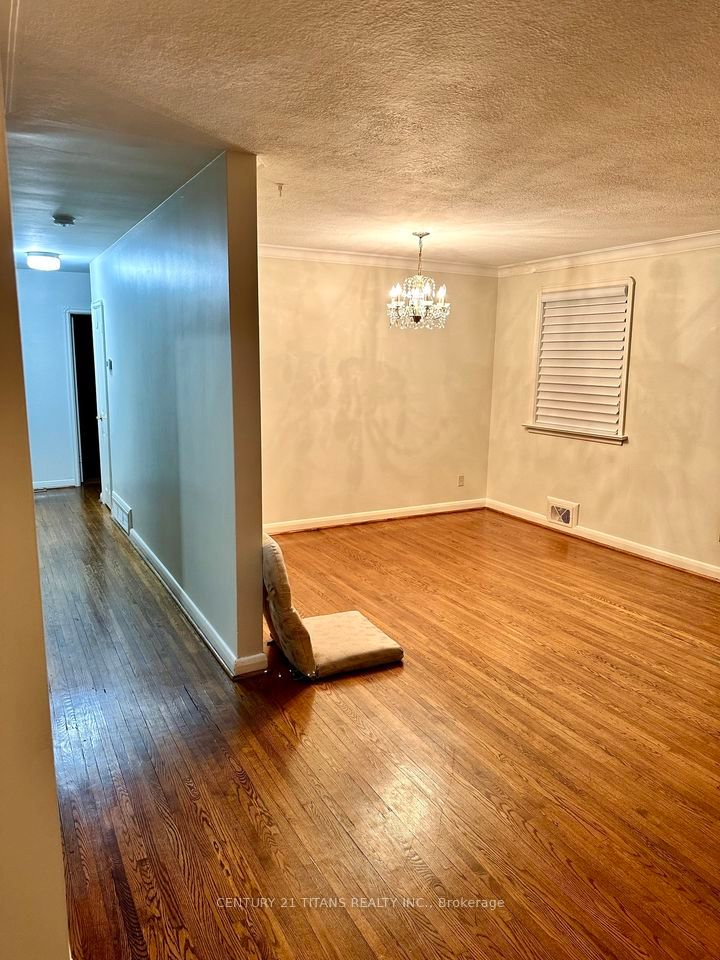 40 Tedford Drive, Toronto, ON M1R 1M1 photo 2