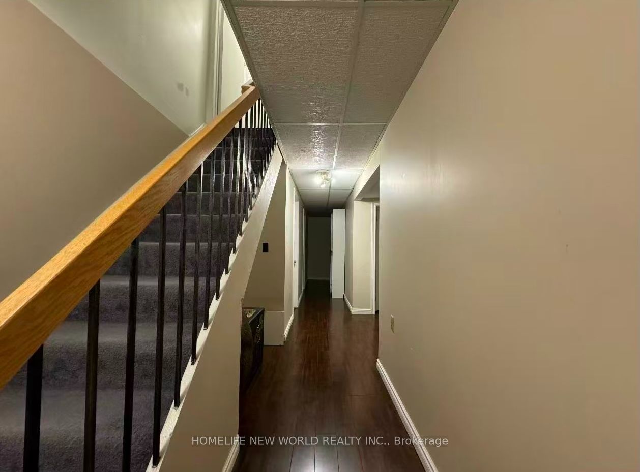 162 Valdor Drive Basement, Toronto, ON M1V 1R5 photo 2