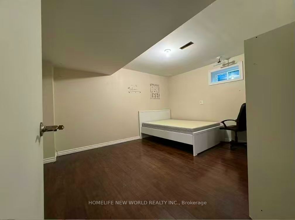162 Valdor Drive Basement, Toronto, ON M1V 1R5 photo 4