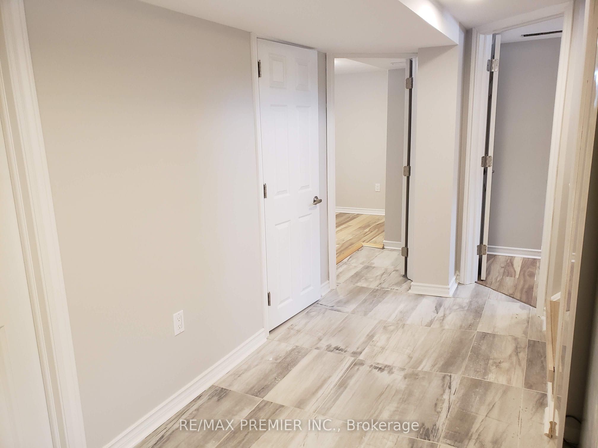 40 Byng Avenue Lower, Oshawa, ON L1G 3N1 photo 3